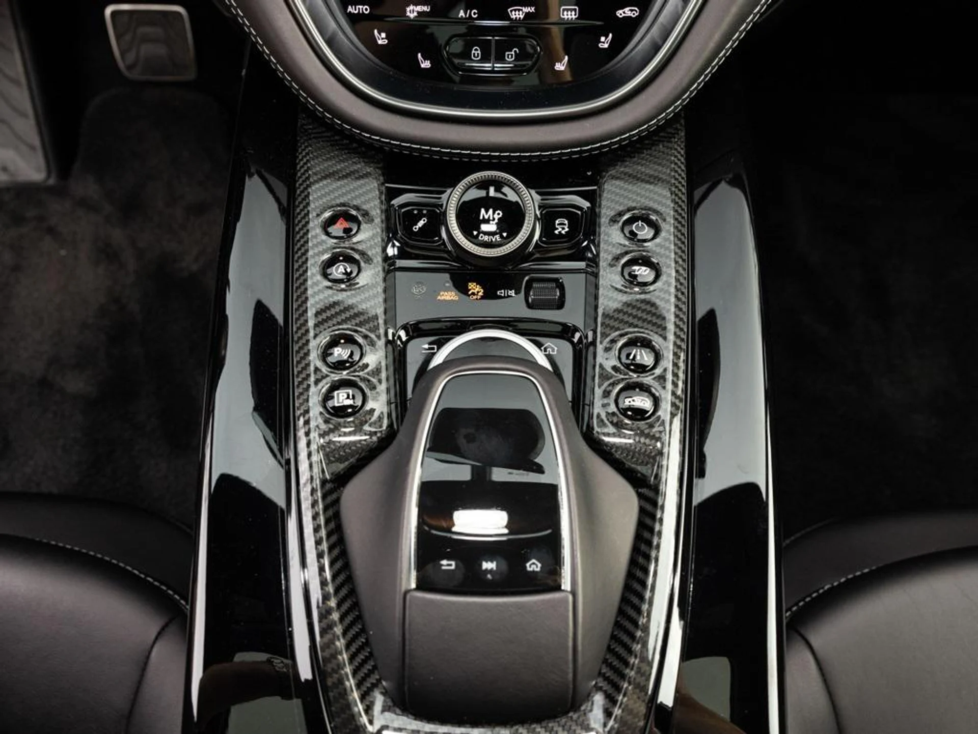 mph036_3030795155_485694452_696140a4e4313c3db18b46ea_beaeb7640e