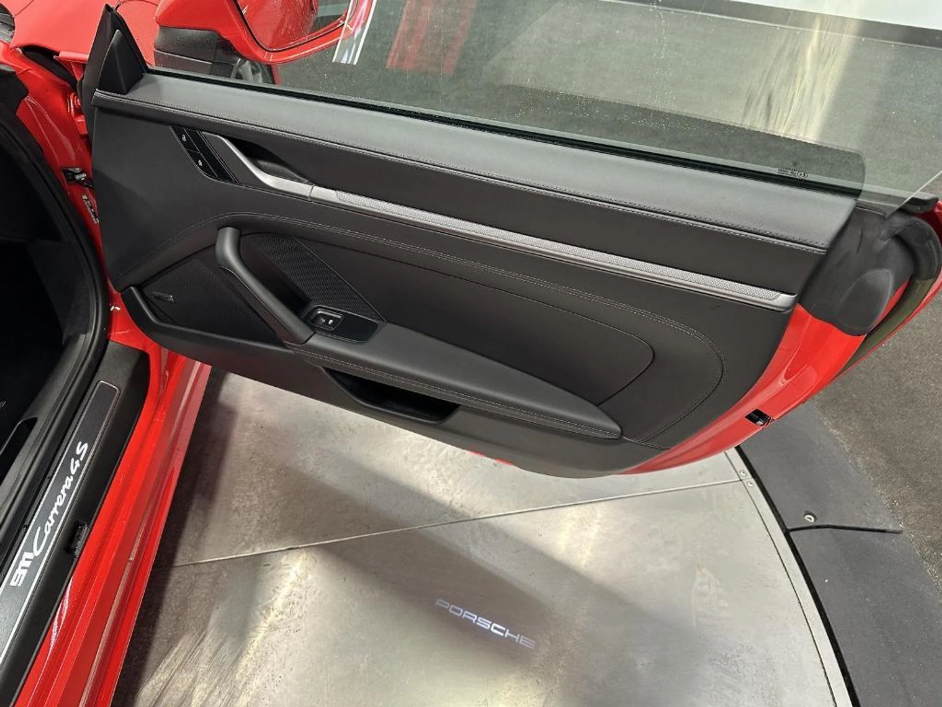 mph036_3040179724_9r2_Fl6_UPT_Gv_Mu_WB_Dz3_IL_3a_Ufn_Os_65b4422bbe