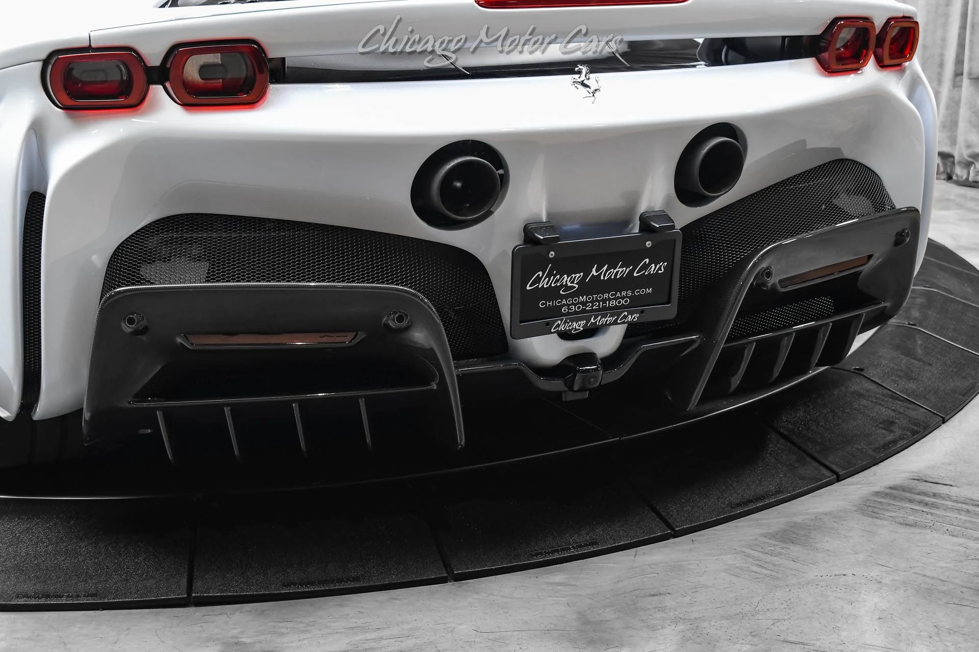 mph036_3040951098_13339_p37_l_c53ac2f7af