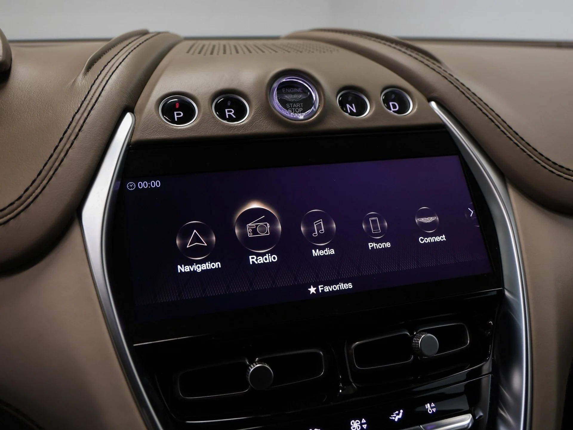 mph036_3047895991_37_5217b882cc