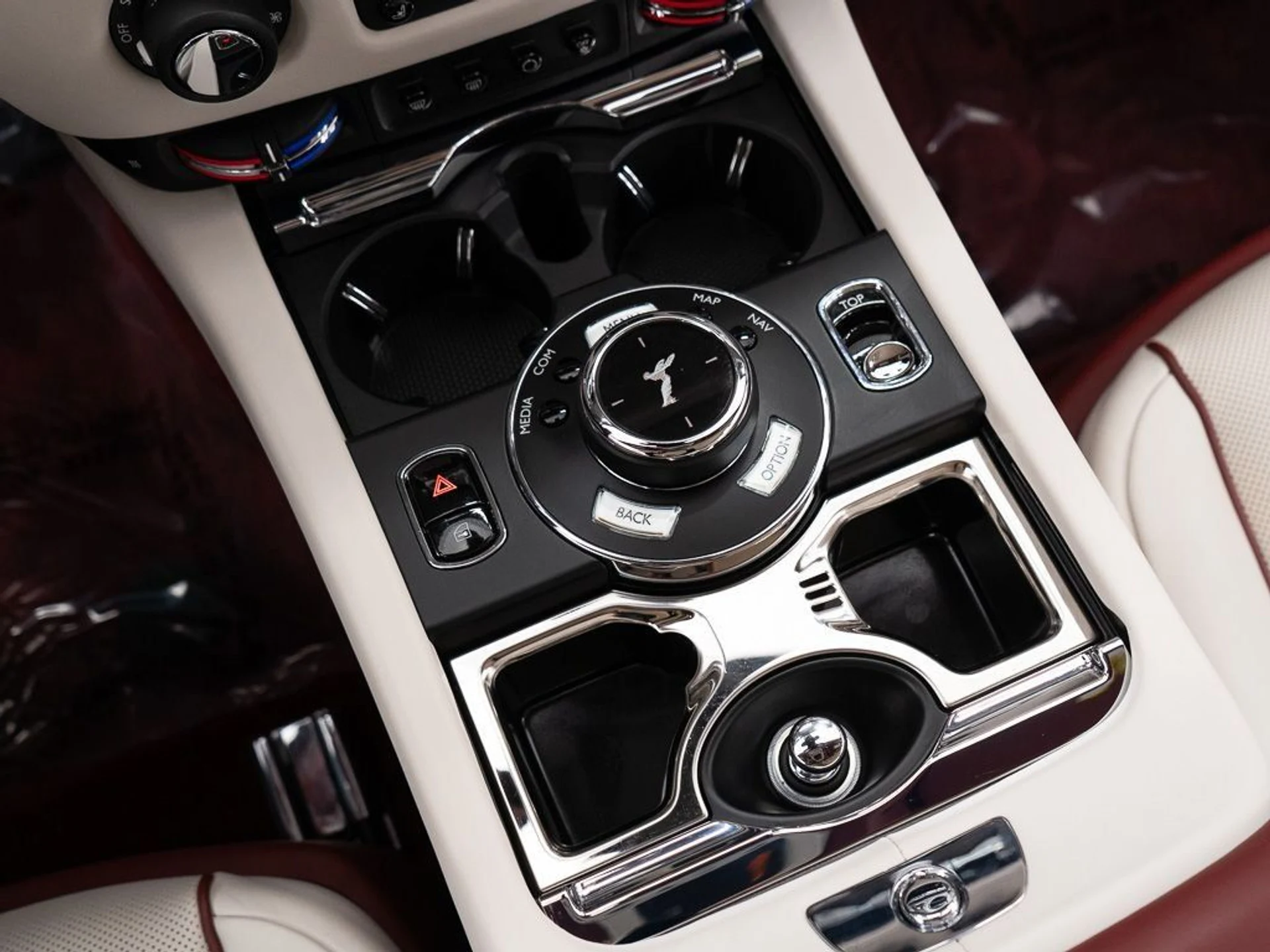 mph036_3054638208_36e3296eebc348b95414dd9e853147ce_9cb184586f