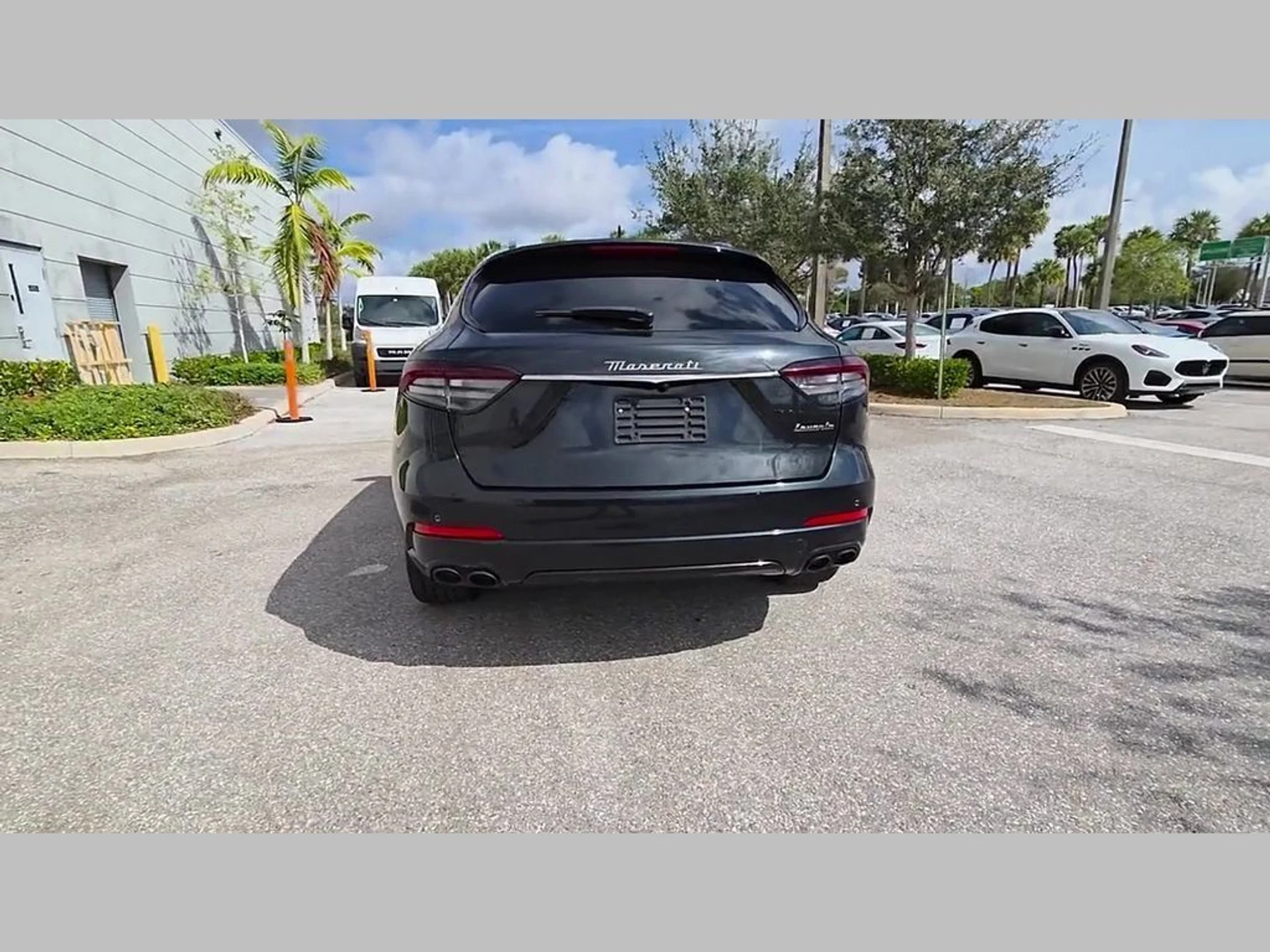 mph036_3058747454_b453eedf692182111b46e070d08b643c_9e515aff4a