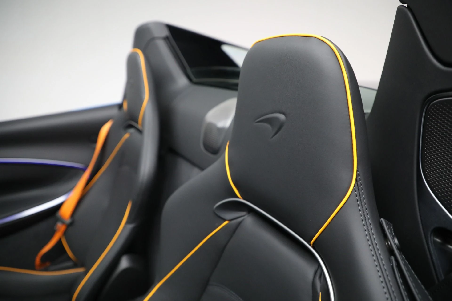 mph036_306165392_New_2025_Mc_Laren_Artura_Spider_Tech_Lux_542b4a7180