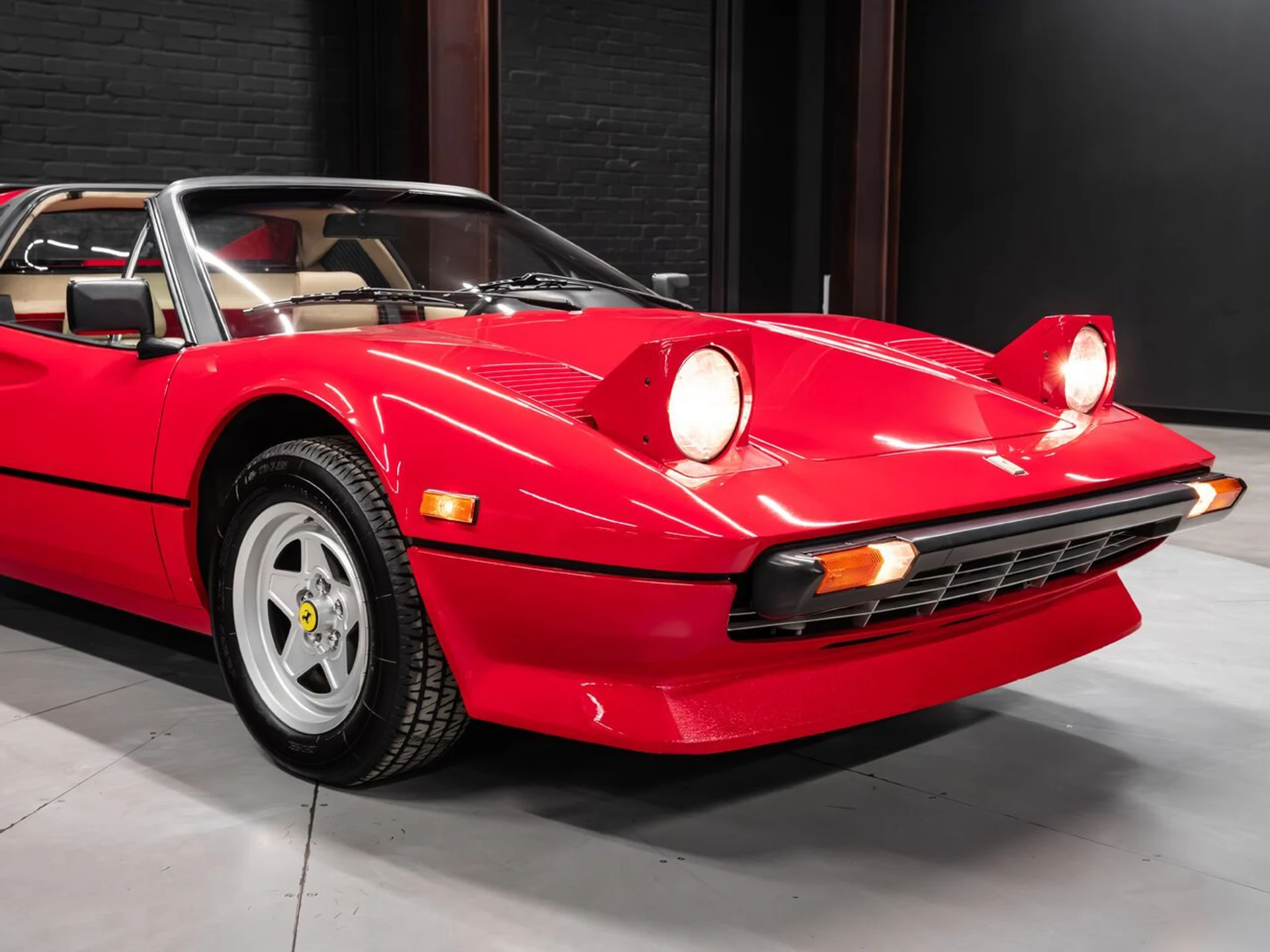 mph036_3062553577_ferrari_308_gtsi_1982_80cf5d29cc