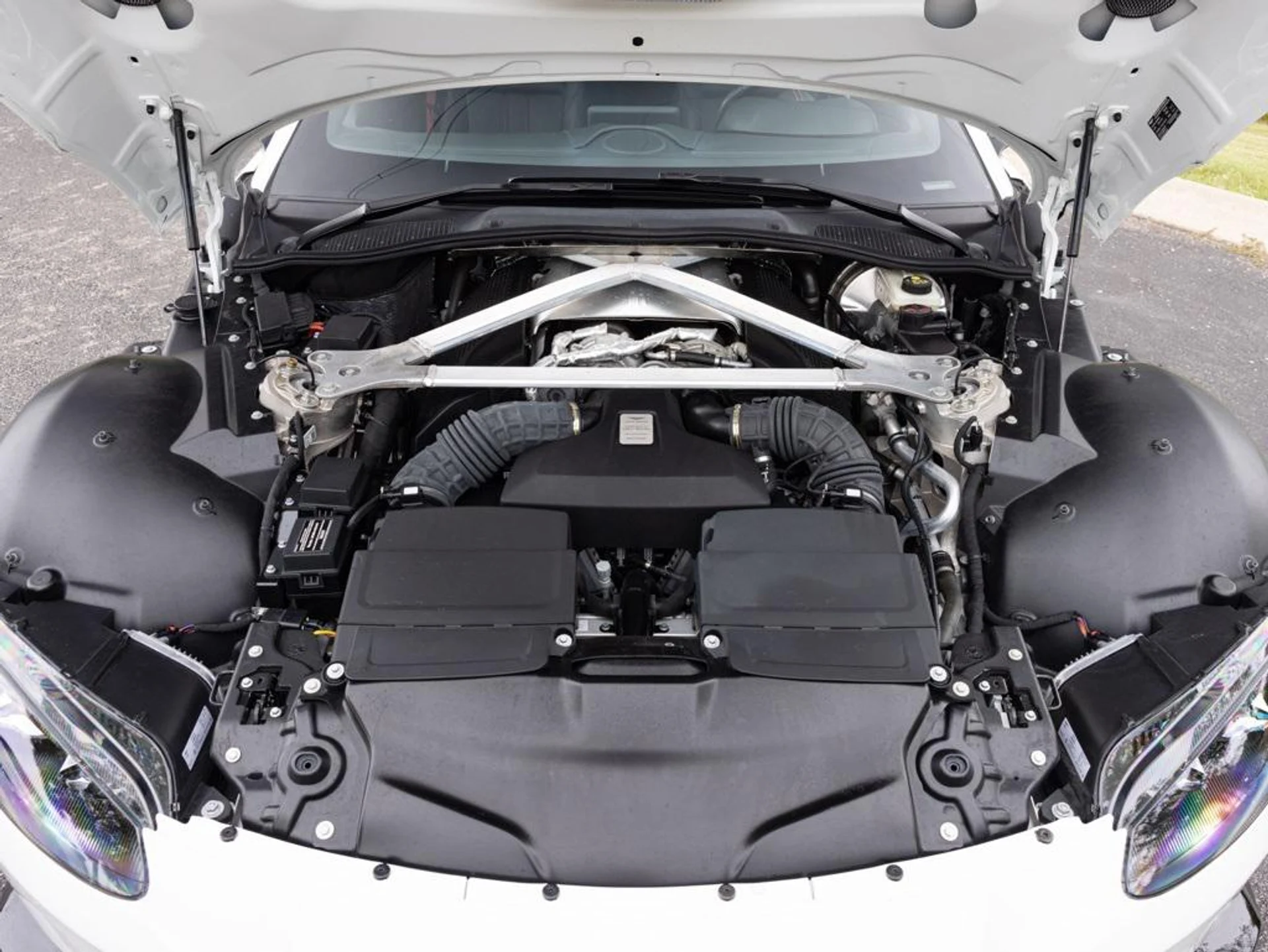 mph036_3063818074_266111782_68b1848c1f109c98f21c722f_b4cb8ebf70