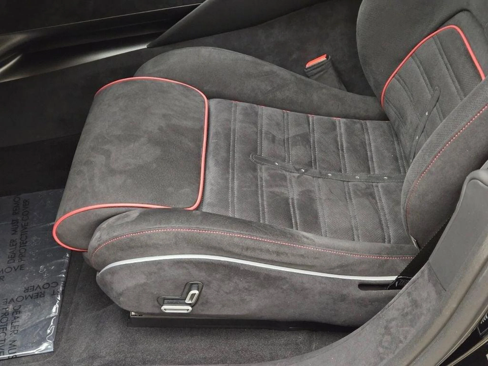 mph036_3067089423_Used_2026_Ferrari_Purosangue_1771612876_a5d29eb2dd