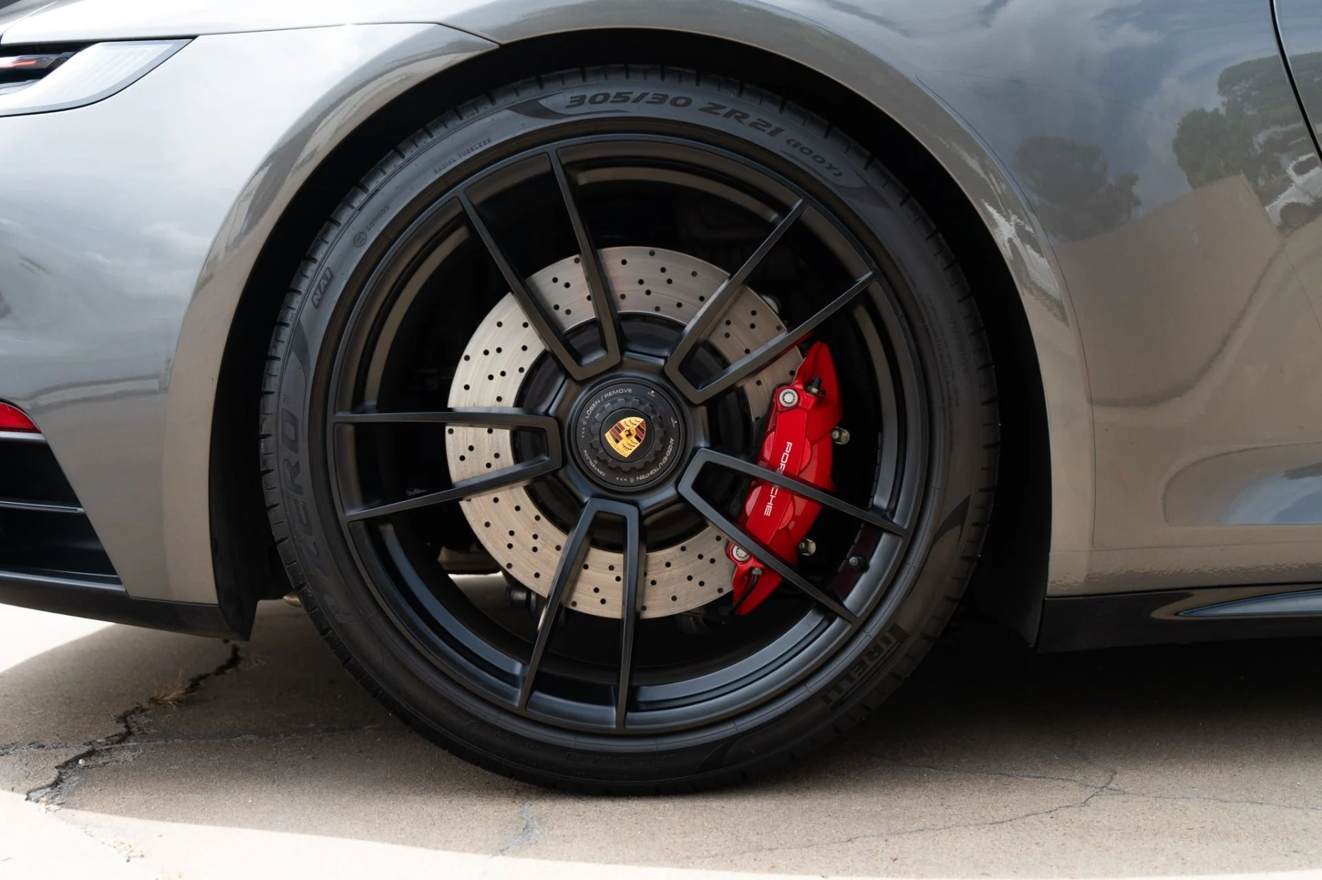 mph036_3084887913_Used_2024_Porsche_911_Carrera_4_GTS_1788372630_e4ecf737af
