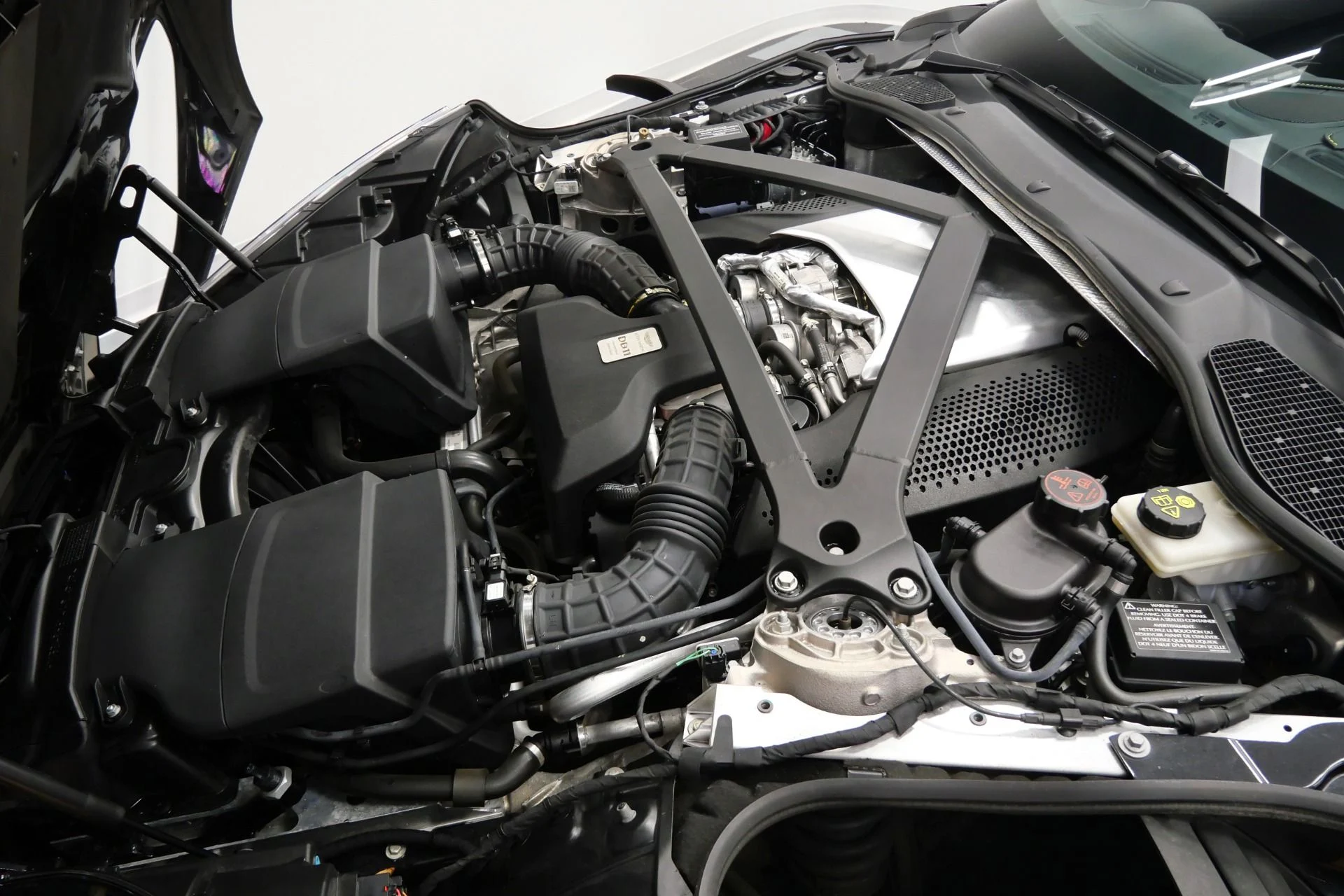 mph036_3098351605_Used_2020_Aston_Martin_DB_11_Volante_Gloss_Black_Trim_Electron_Yellow_Stitching_1776805913_6e309d7966