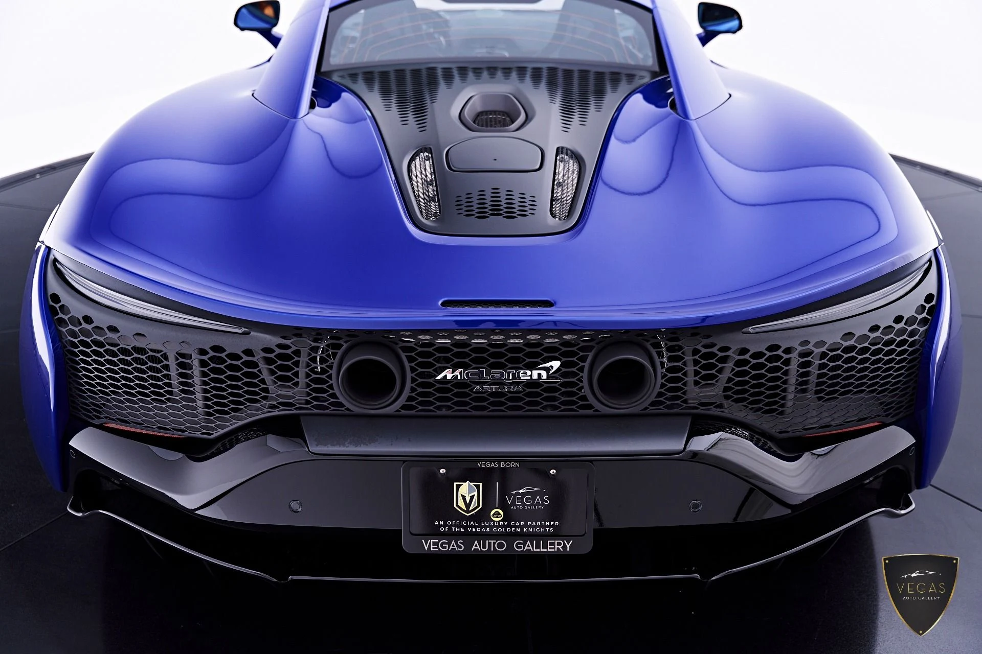 mph036_3115686301_Used_2025_Mc_Laren_Artura_Performance_1782521692_ce28ed0cdf