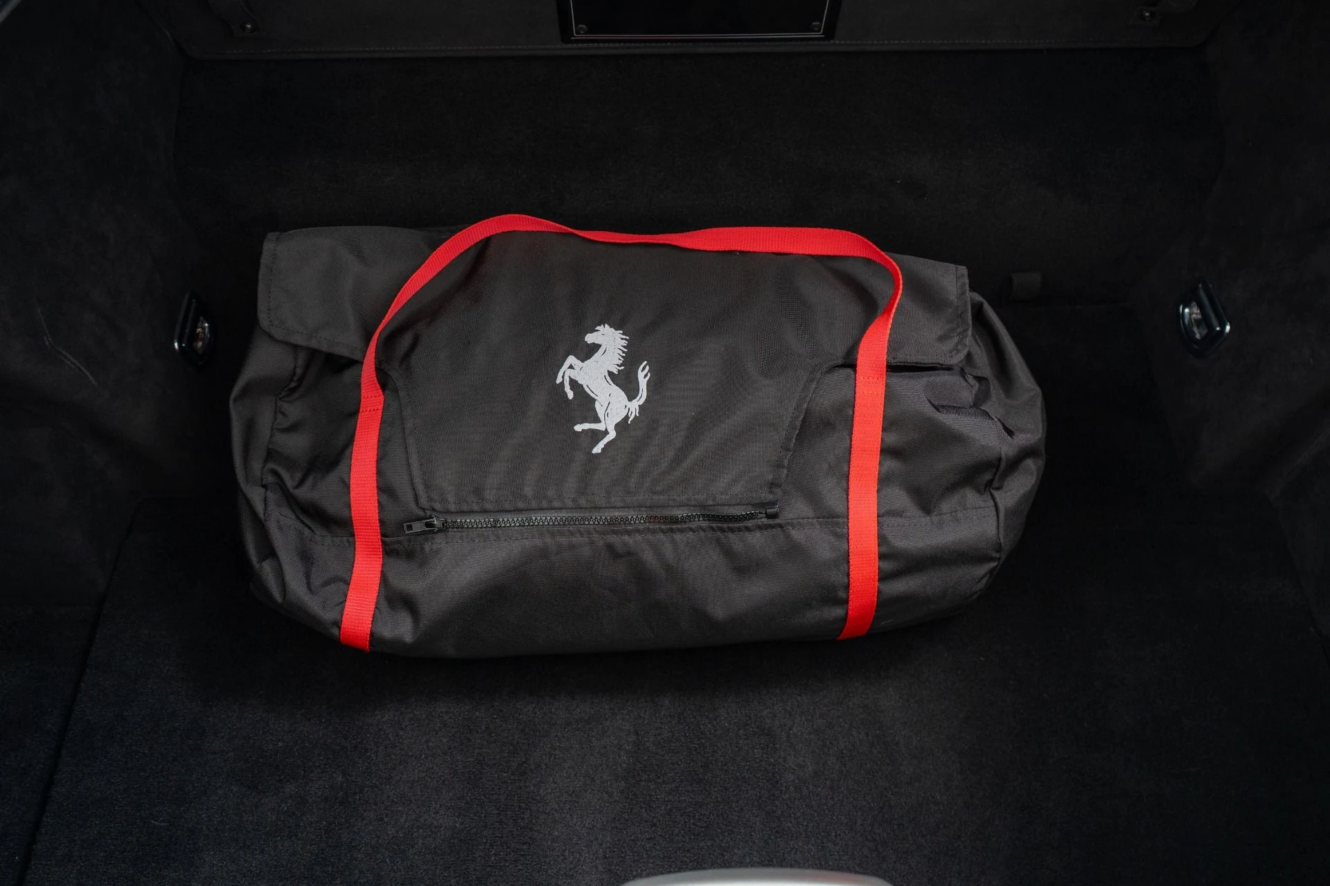 mph036_3131951715_Used_2020_Ferrari_812_Superfast_1775841371_e123be99e7