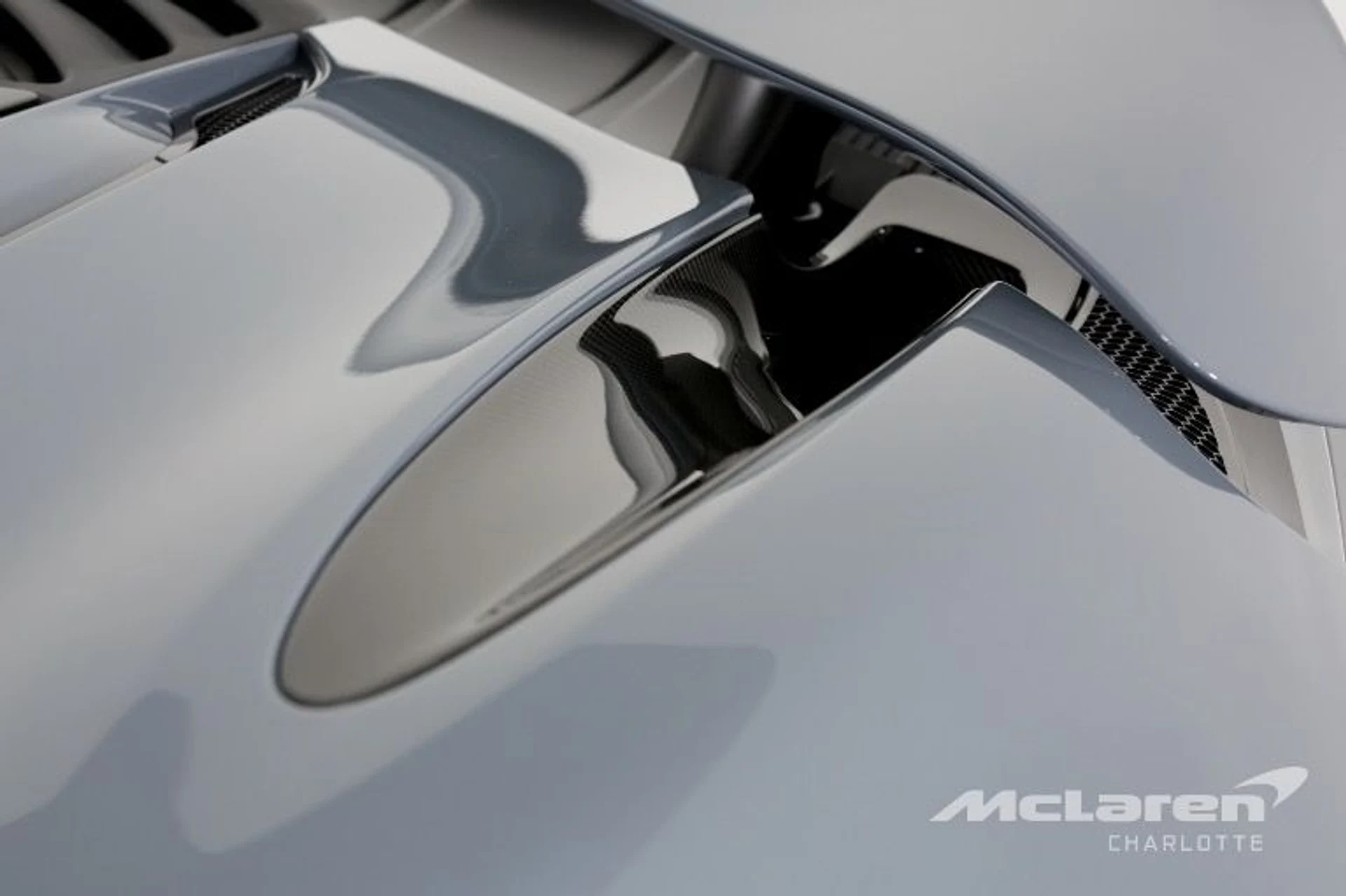 mph036_3135451727_New_2019_Mc_Laren_720_S_Performance_b89cbe6ac8