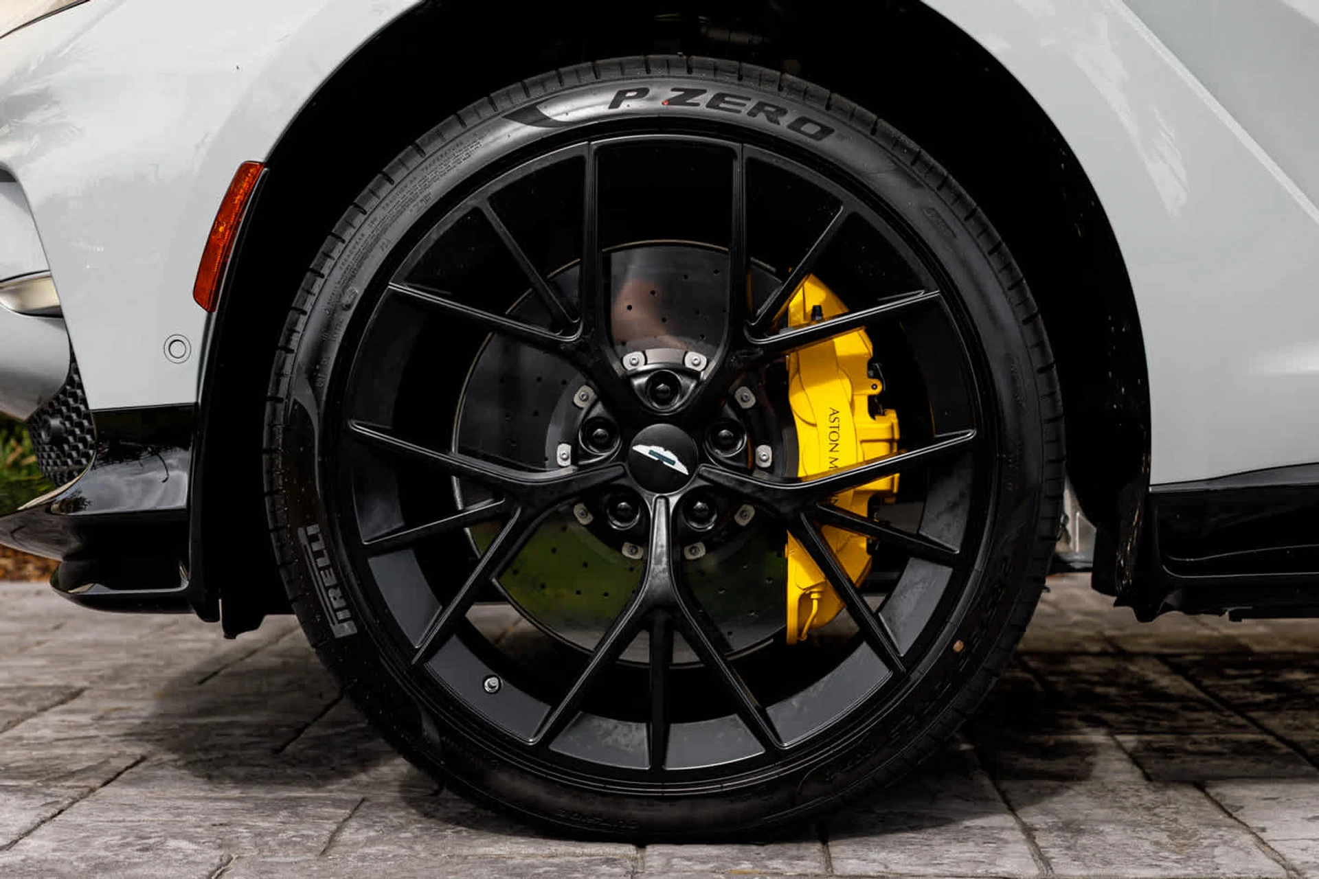 mph036_313689311_37_7e376131a3