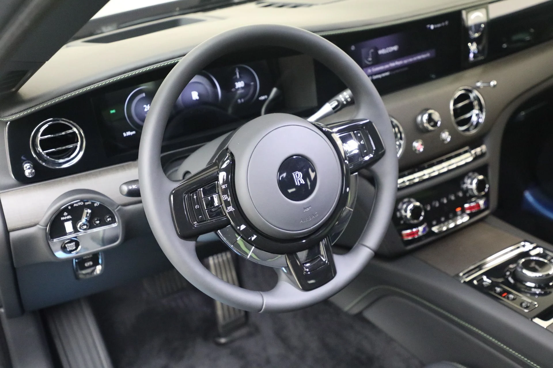 mph036_313970259_New_2026_Rolls_Royce_Ghost_374a004ba8