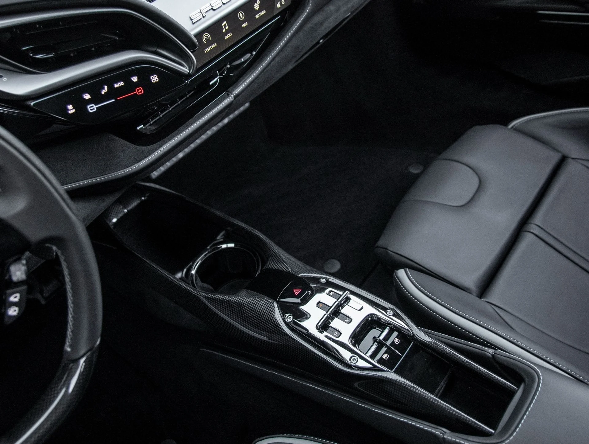 mph036_3147788694_37_b910421fcd