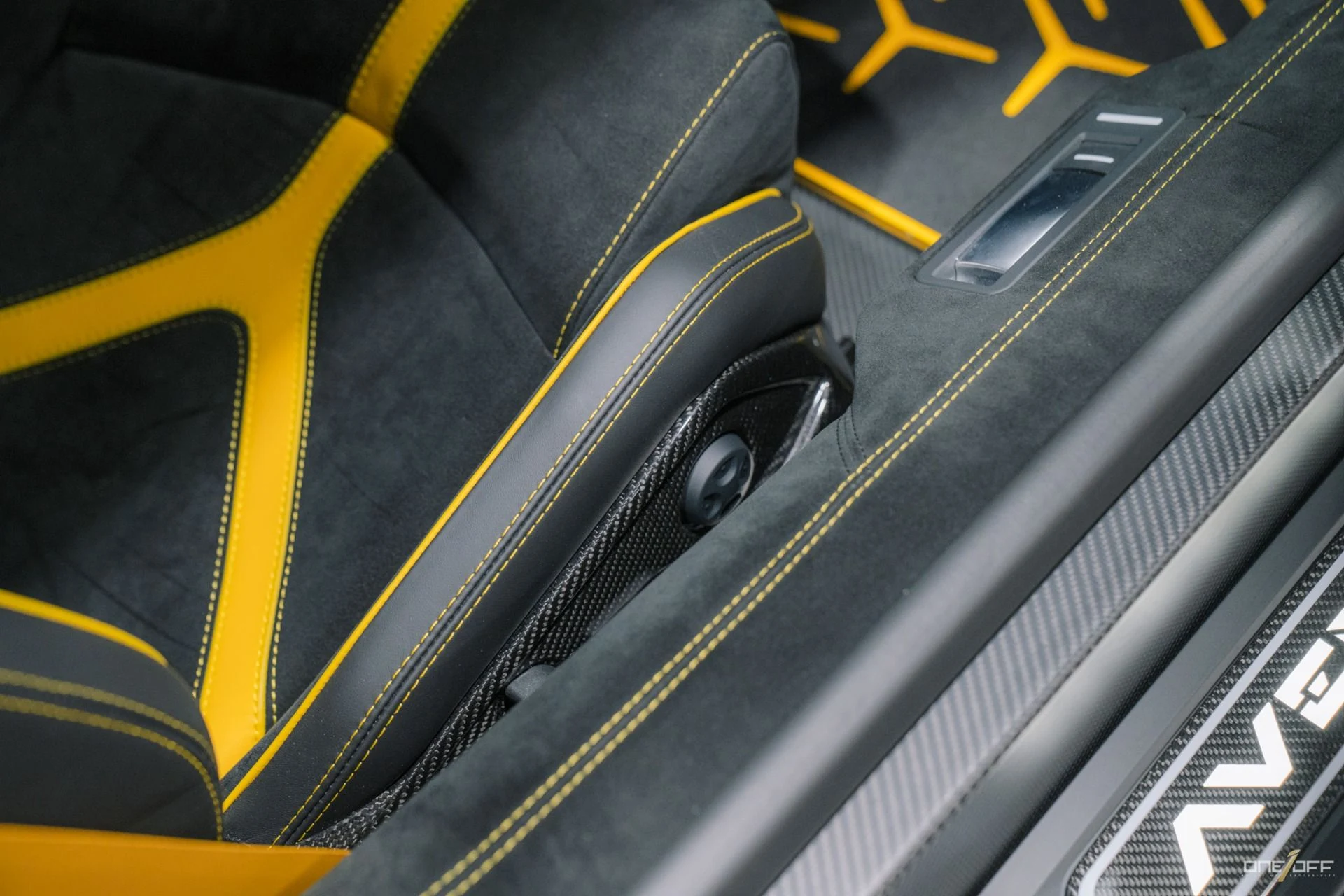 mph036_3153353469_Used_2020_Lamborghini_Aventador_LP_770_4_SVJ_in_Blu_Nila_w_Style_Pack_Carbon_Everything_1754692161_781f5e2eb6