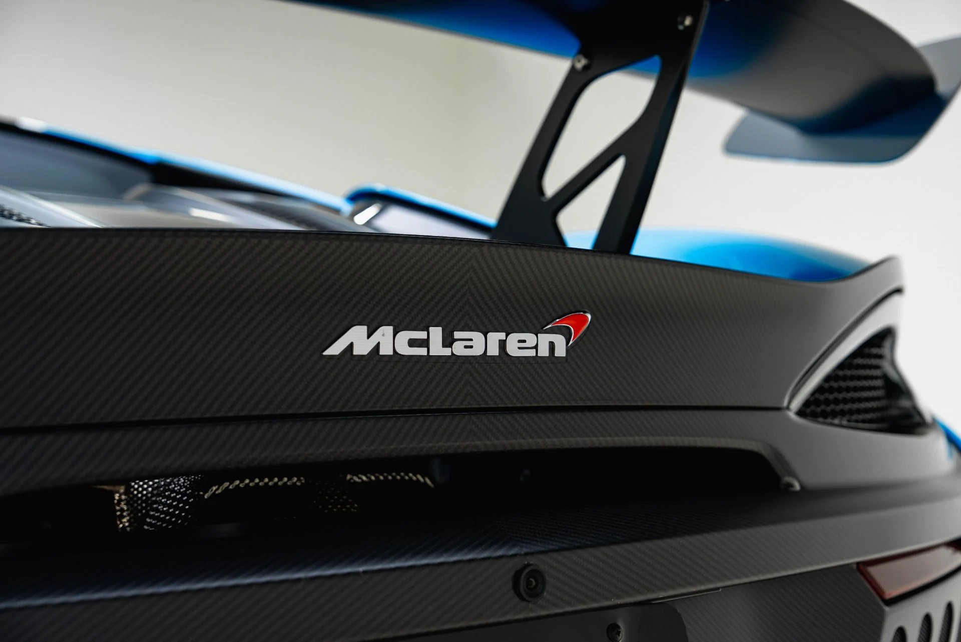 mph036_3156921887_Used_2018_Mc_Laren_MSO_X_1785823798_56d49e96a0