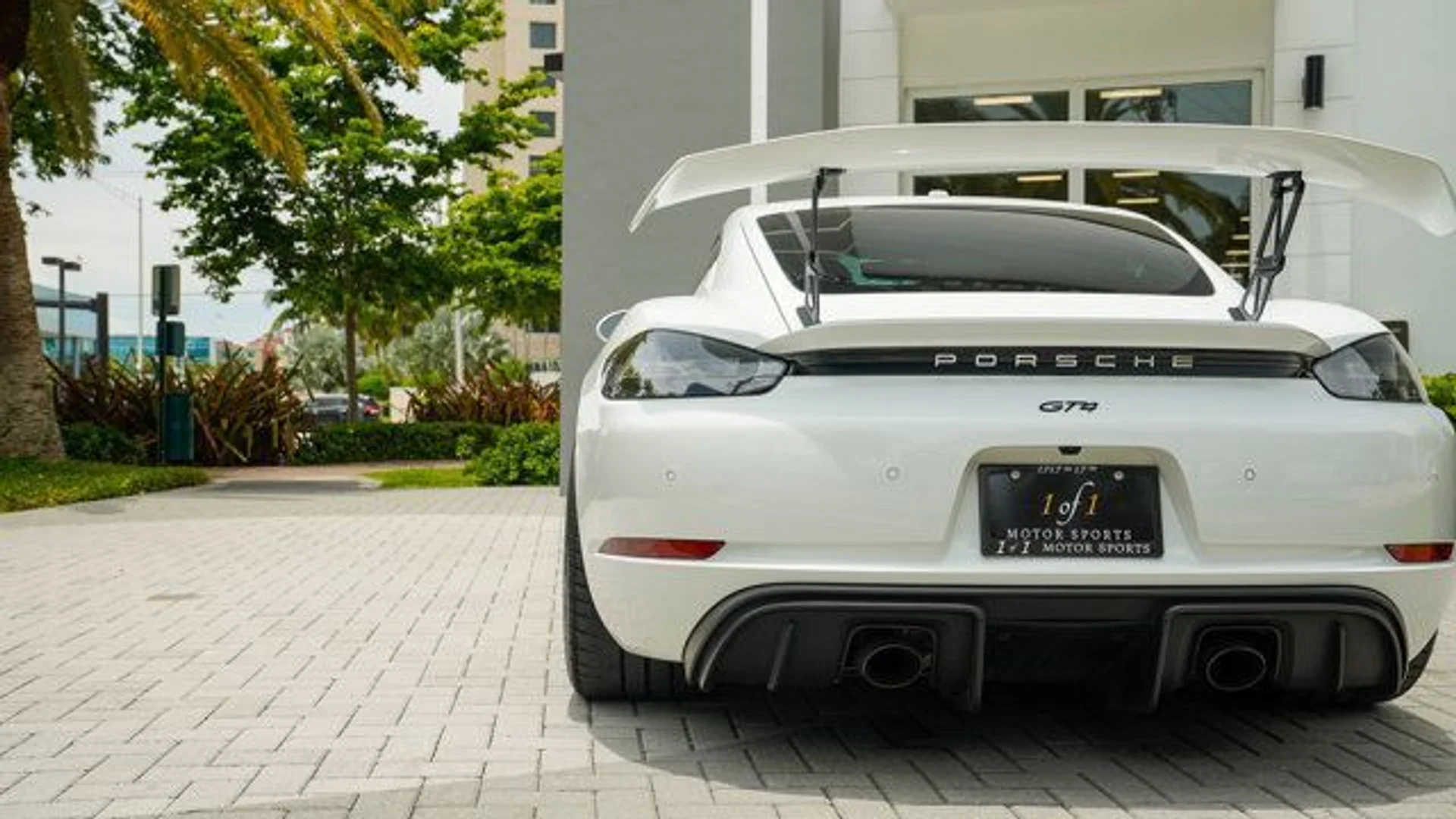mph036_3178060900_used_2020_porsche_718_cayman_gt4coupe_14354_22875819_37_640_96a180da69