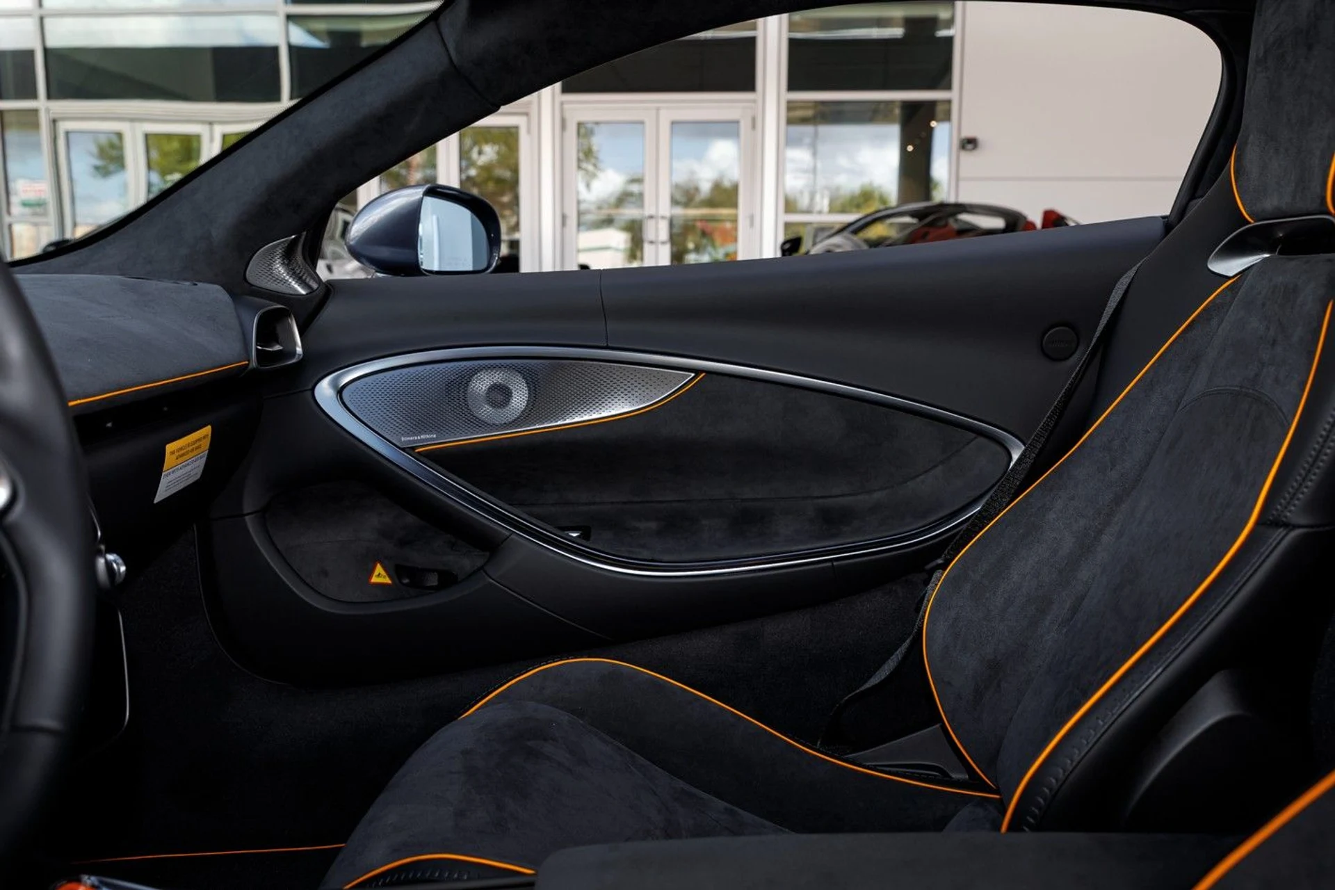 mph036_3179851049_658_p37_l_17fa8dda26