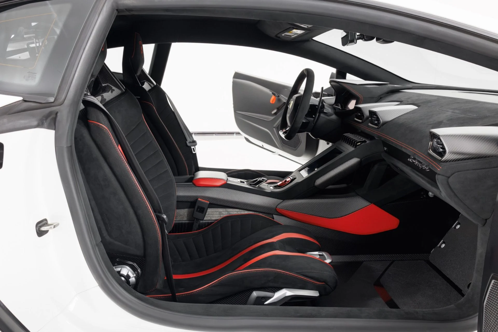 mph036_3179983476_Used_2021_Lamborghini_Huracan_STO_1789754423_97772a8c34