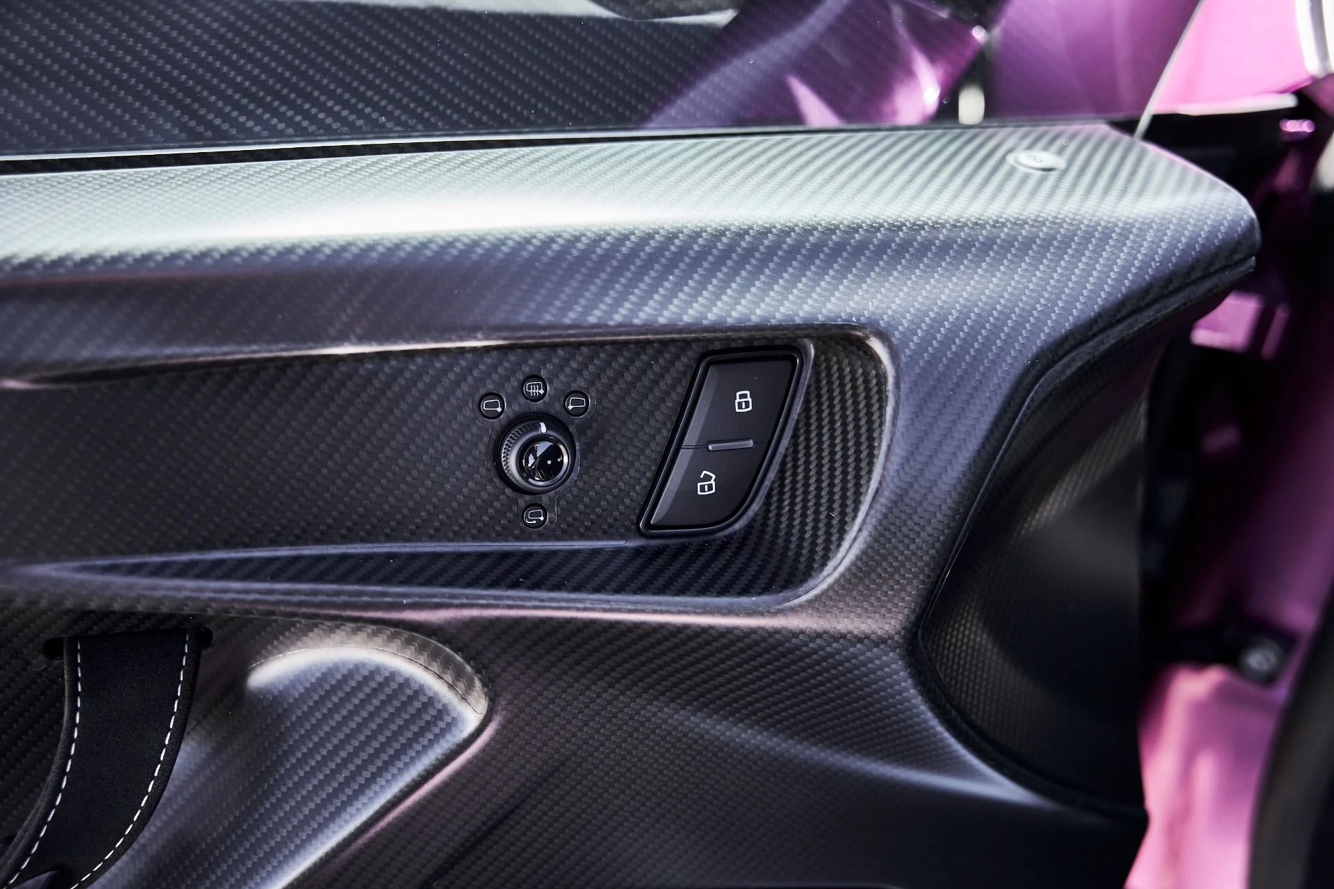 mph036_3185265161_Used_2023_Lamborghini_Huracan_Tecnica_Base_1781137537_a2e156745b