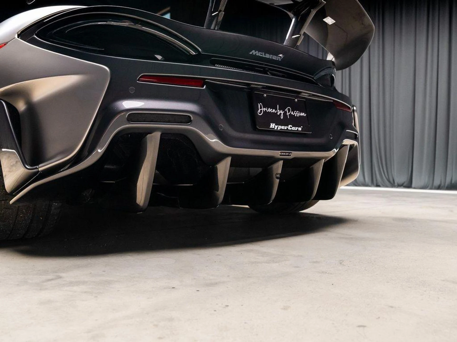 mph036_318624602_CF_0cfn_Ga_Hmapvg_M_Rdok_A_Jy_WX_Nw_5bcefea428