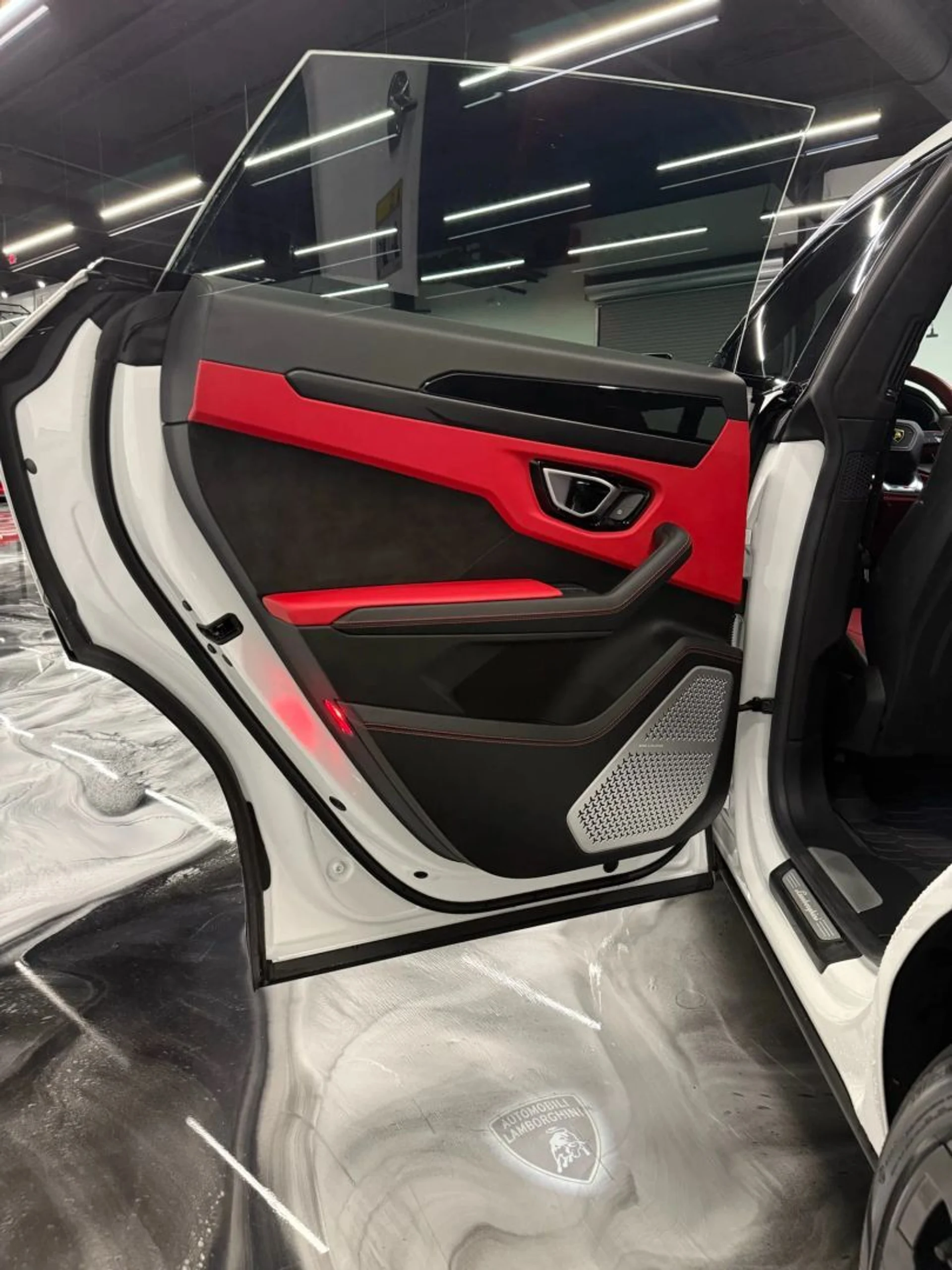 mph036_3186860783_202510_aac89f2f31054aaa9d6db0cb91094a82_c5b467882c