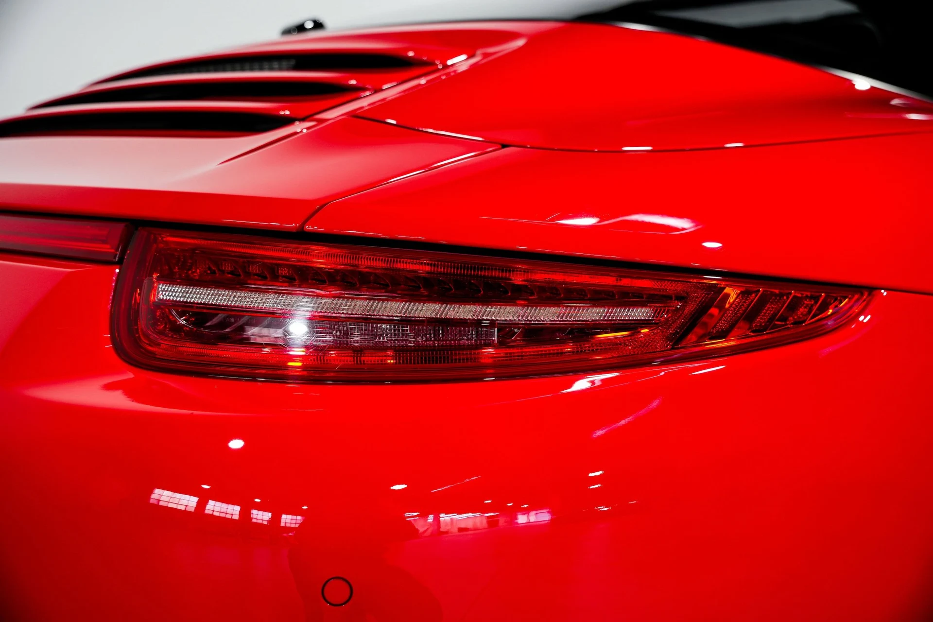 mph036_319847072_b5398c26a008c7a53d3460a10a1aed3dx_9042aea471