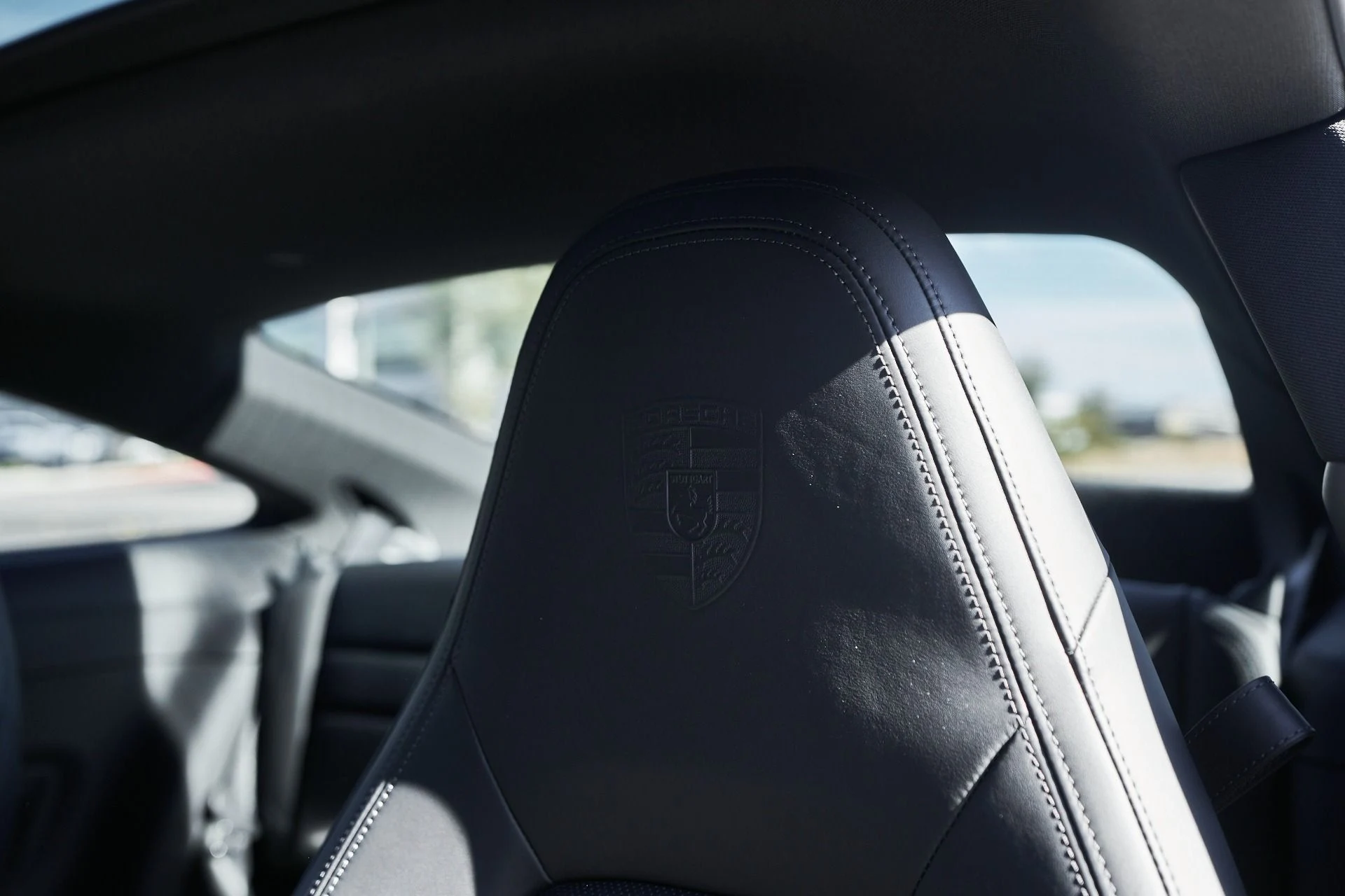 mph036_3200894865_Used_2024_Porsche_911_Carrera_S_1763676147_fb4d131753