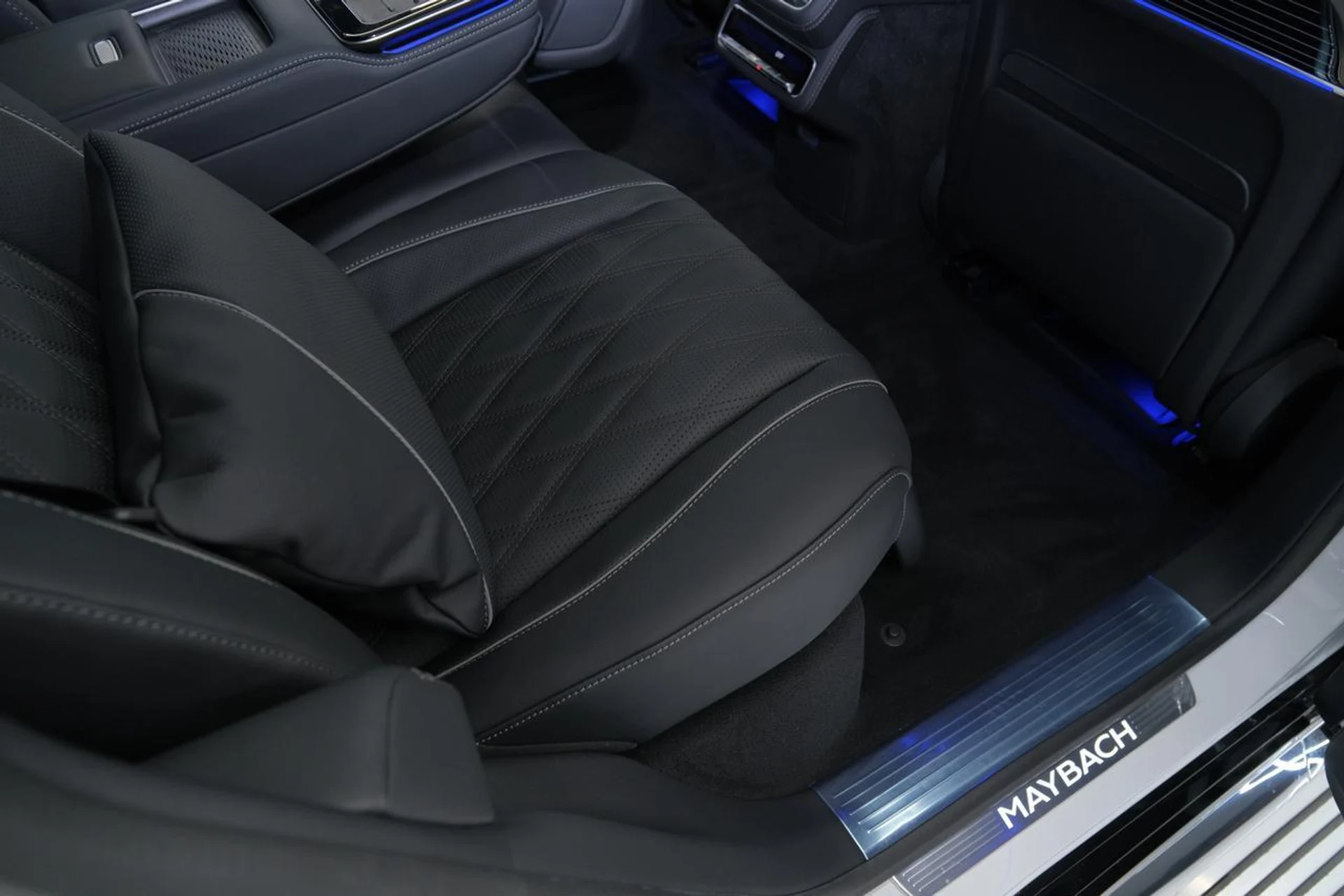 mph036_3207414603_5ed28509a05eca7ca70d6687e055ef6c_d47a68d111