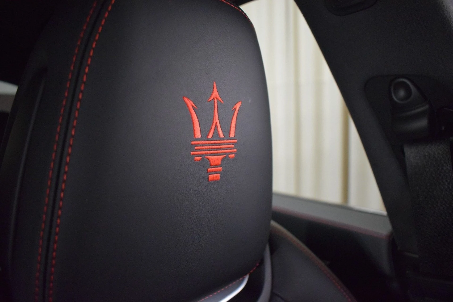 mph036_3222339591_c986a5ac03299f3a2873e944cdadba1ex_d0556e477c