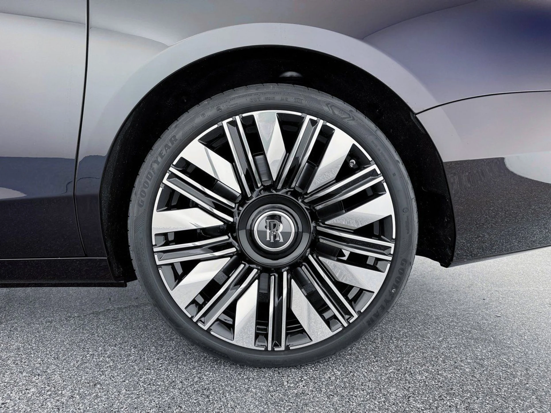 mph036_3243293253_f0d81c1a7e52f2778839069e71edfbbax_caa277c9f3