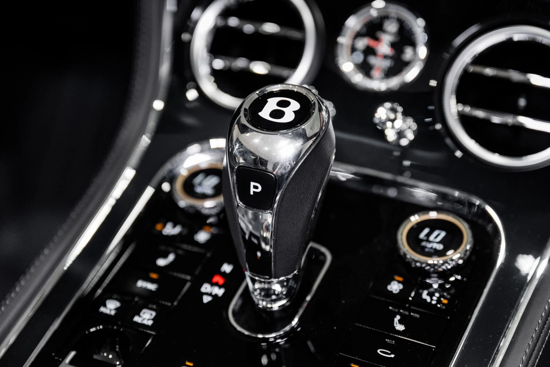 mph036_3260847368_Used_2022_Bentley_Continental_GTC_1776402771_9ae164911a