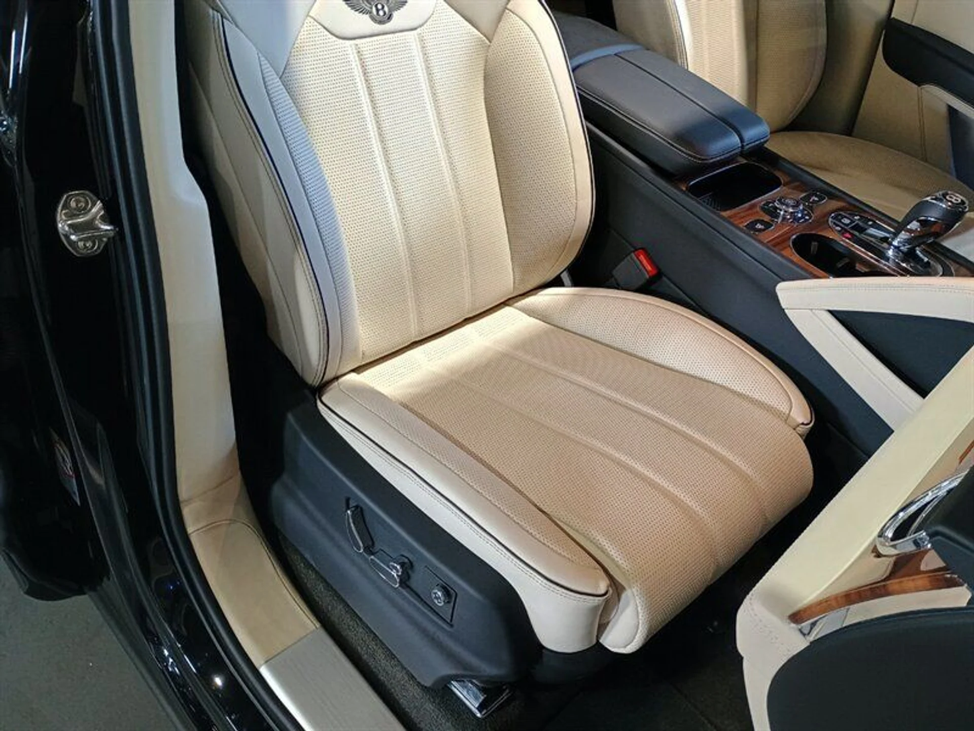 mph036_3267933903_4e19e13c14_800_1217b397cd