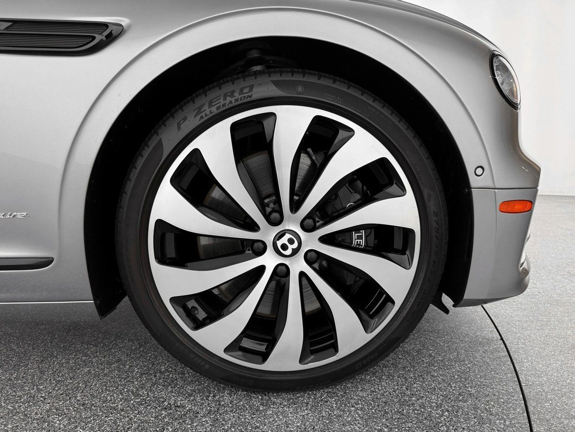 mph036_327005343_88727c425e932721f626731fce464772x_4c9b487ff9