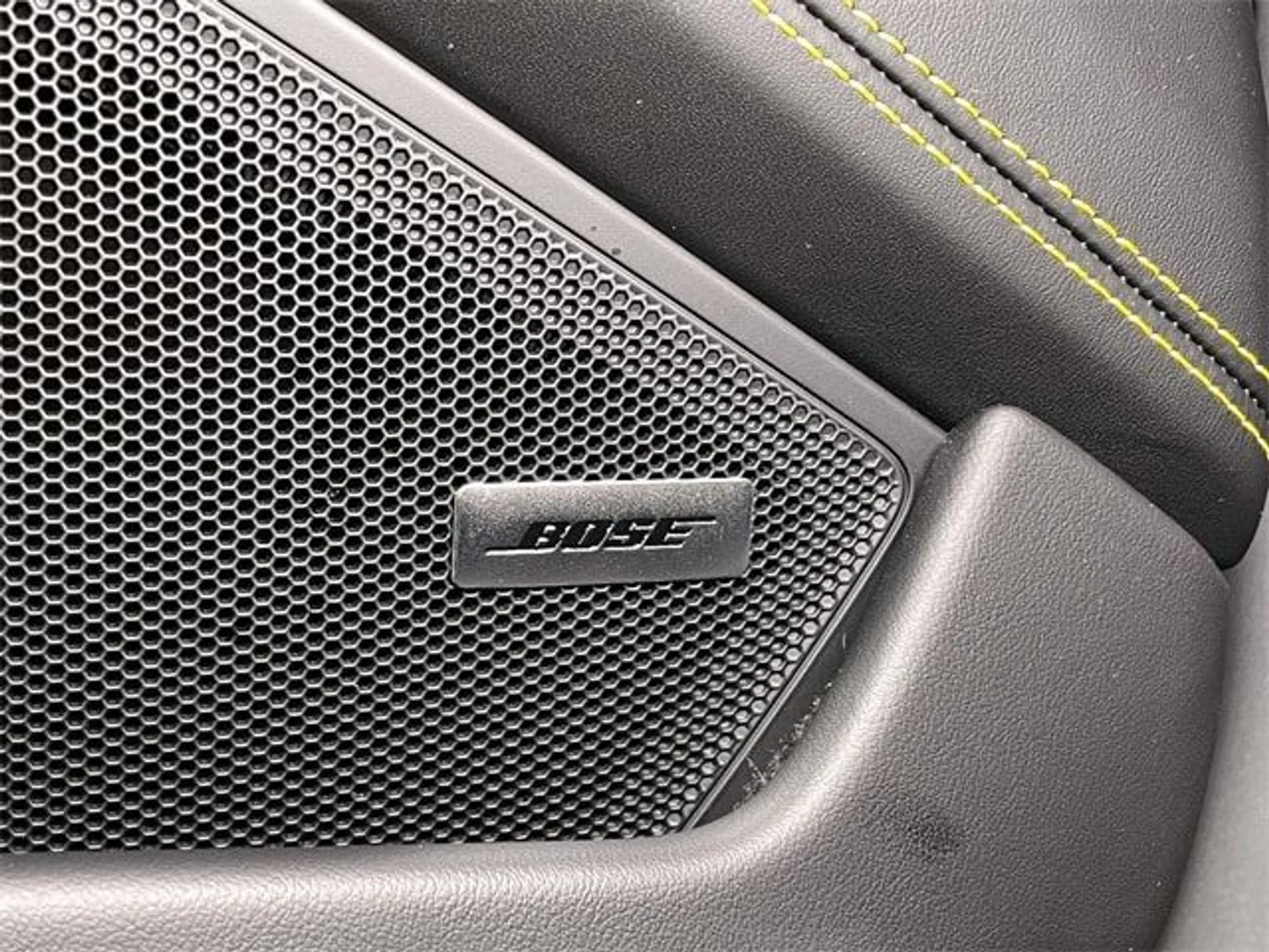 mph036_3271634497_33089f623b63c417c142dd20c559dc59x_a4305db316