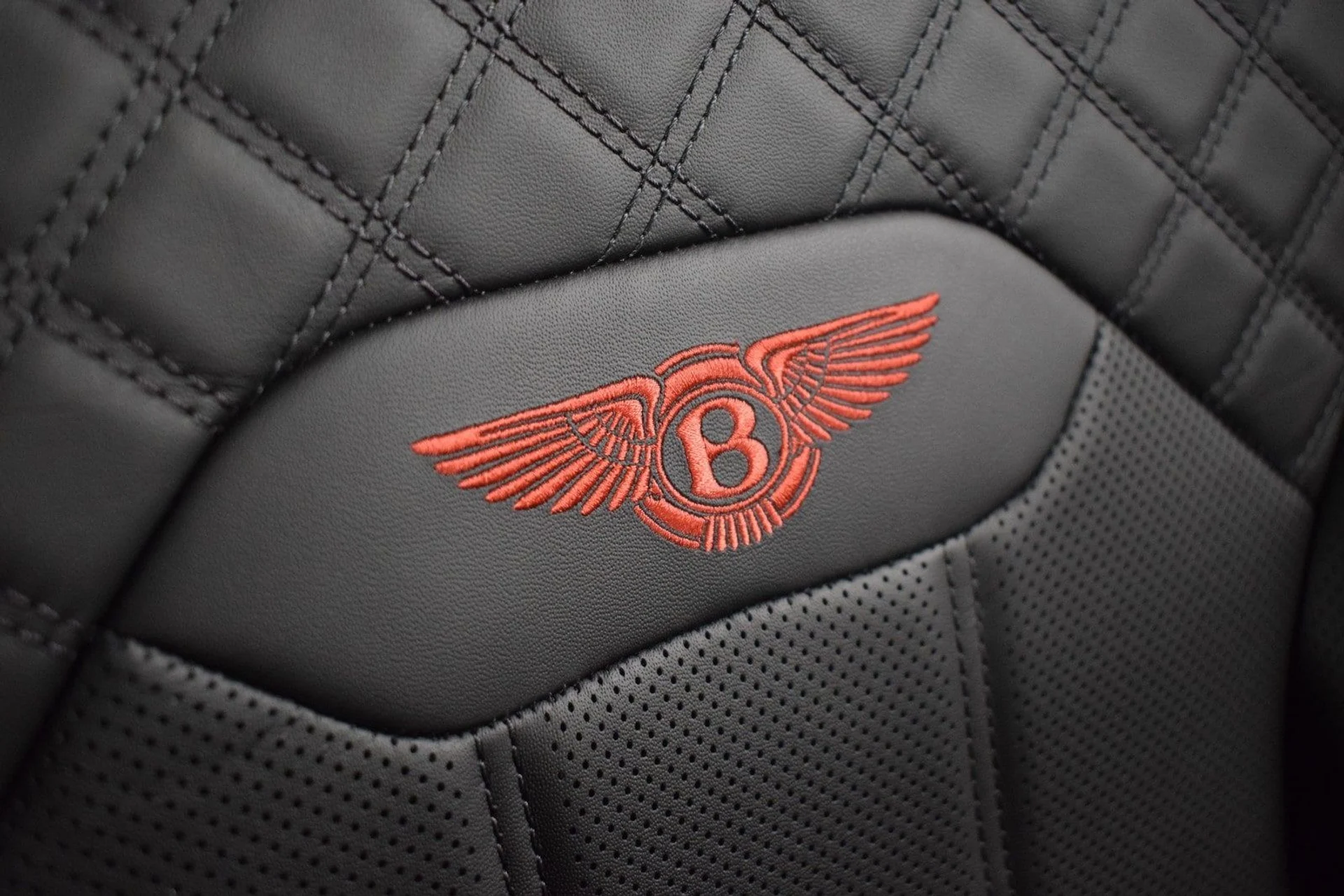 mph036_3274391671_d04dbfcc222a4840bcb4d5211577ba94x_b7325db0ef