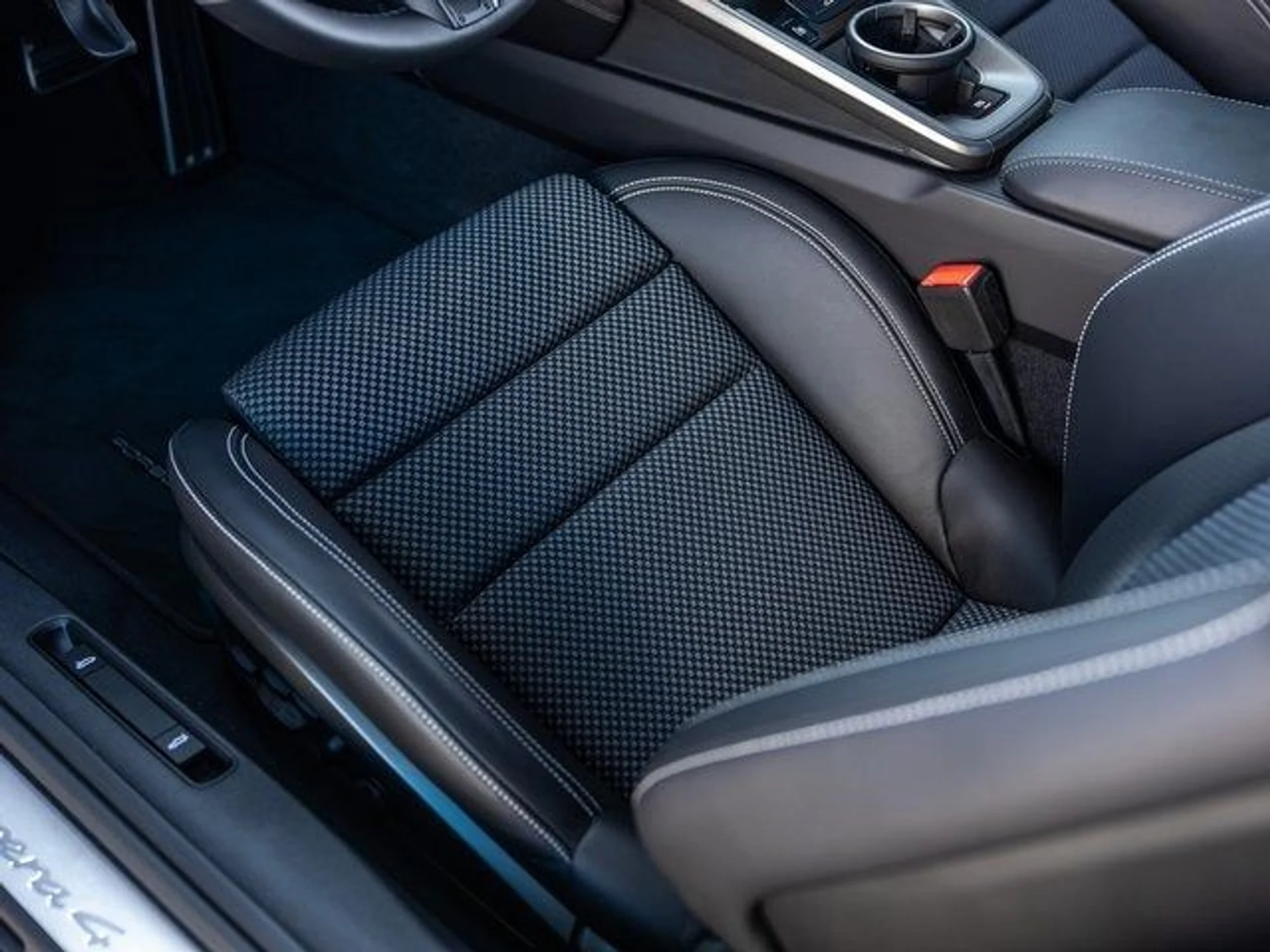 mph036_3280261033_37_ecb7535618