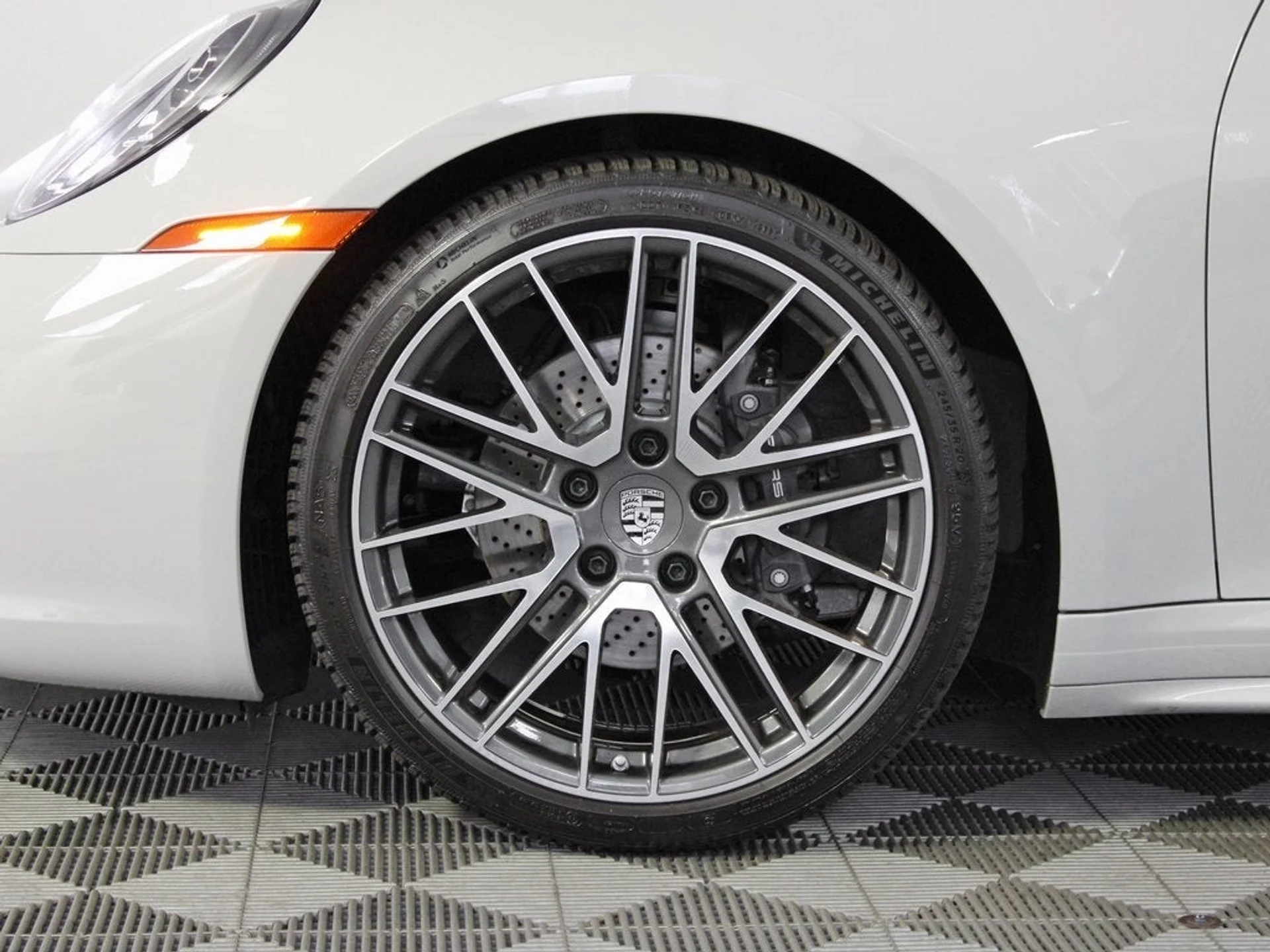 mph036_3282697906_37_54734b50ac