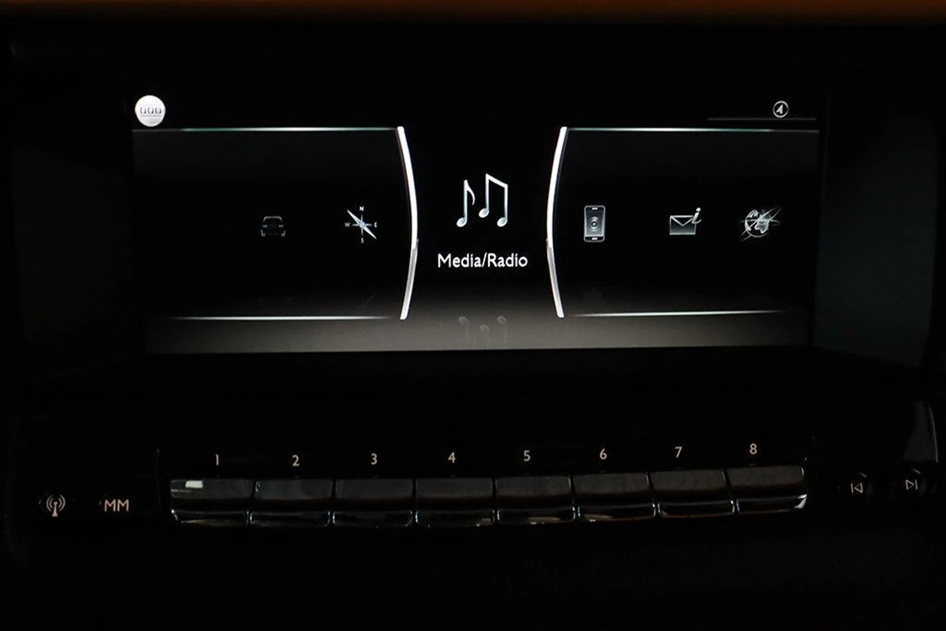 mph036_3284767710_used_2023_rolls_royce_cullinan_blackbadgesportutility_9689_23001935_37_1024_4961f81d76