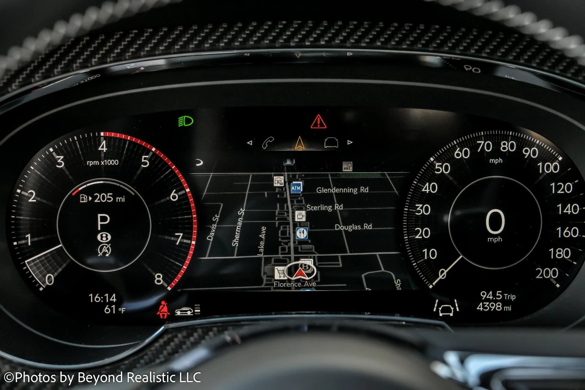 mph036_3288160471_Used_2024_Bentley_Bentayga_Azure_1762420109_f481e3dfe1