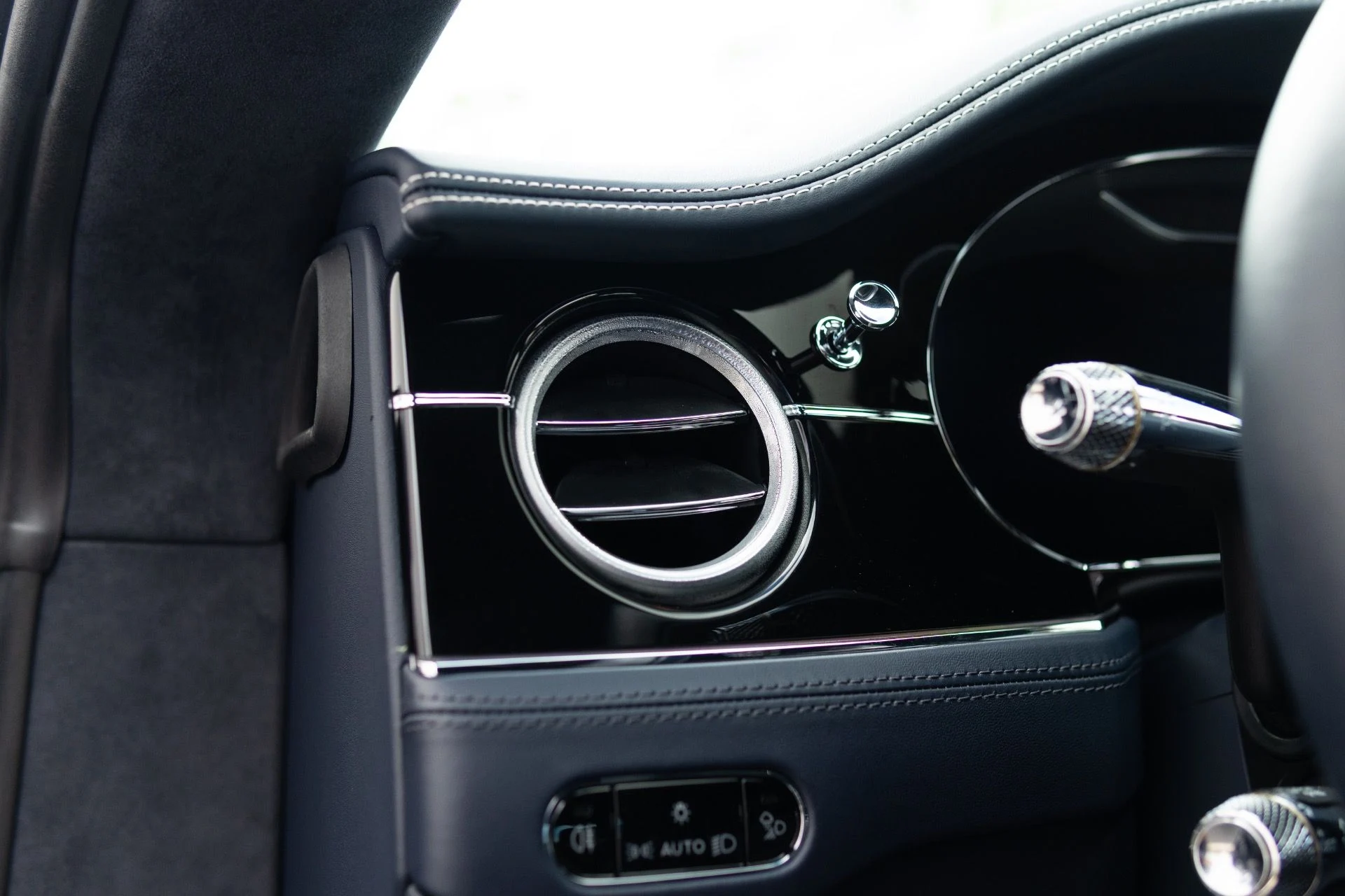 mph036_329062389_Used_2021_Bentley_Continental_GT_V8_1772816156_ef338c5774