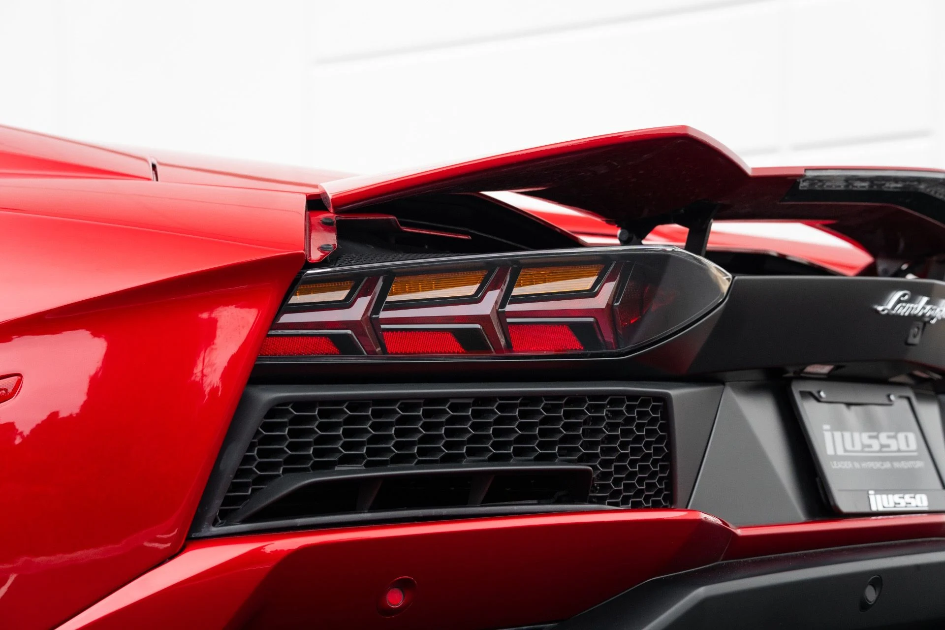 mph036_3300194834_Used_2018_Lamborghini_Aventador_Roadster_LP_740_4_S_1770343320_128194e5af