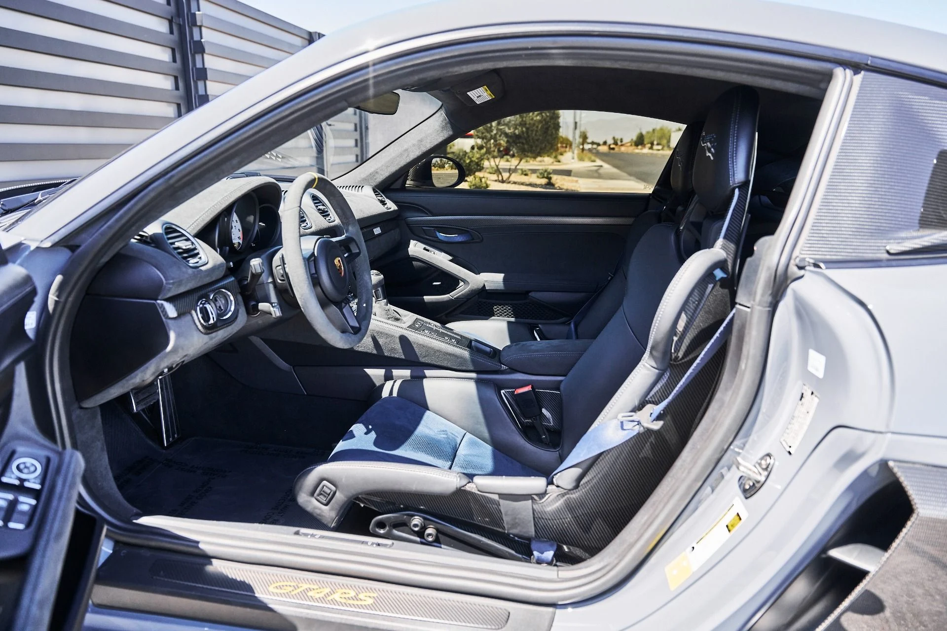 mph036_3313086996_Used_2023_Porsche_718_Cayman_GT_4_RS_1786209659_c748219f2e