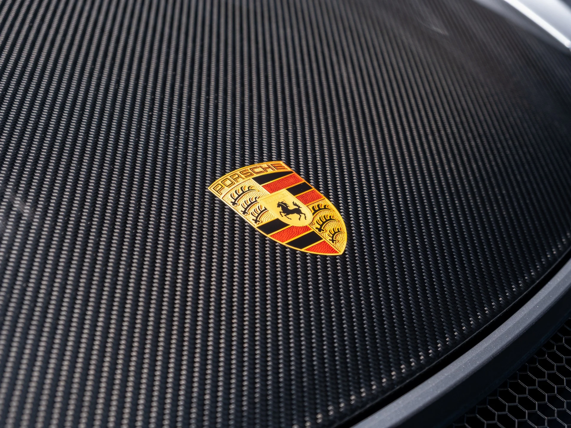 mph036_331932707_37_5d935bb291