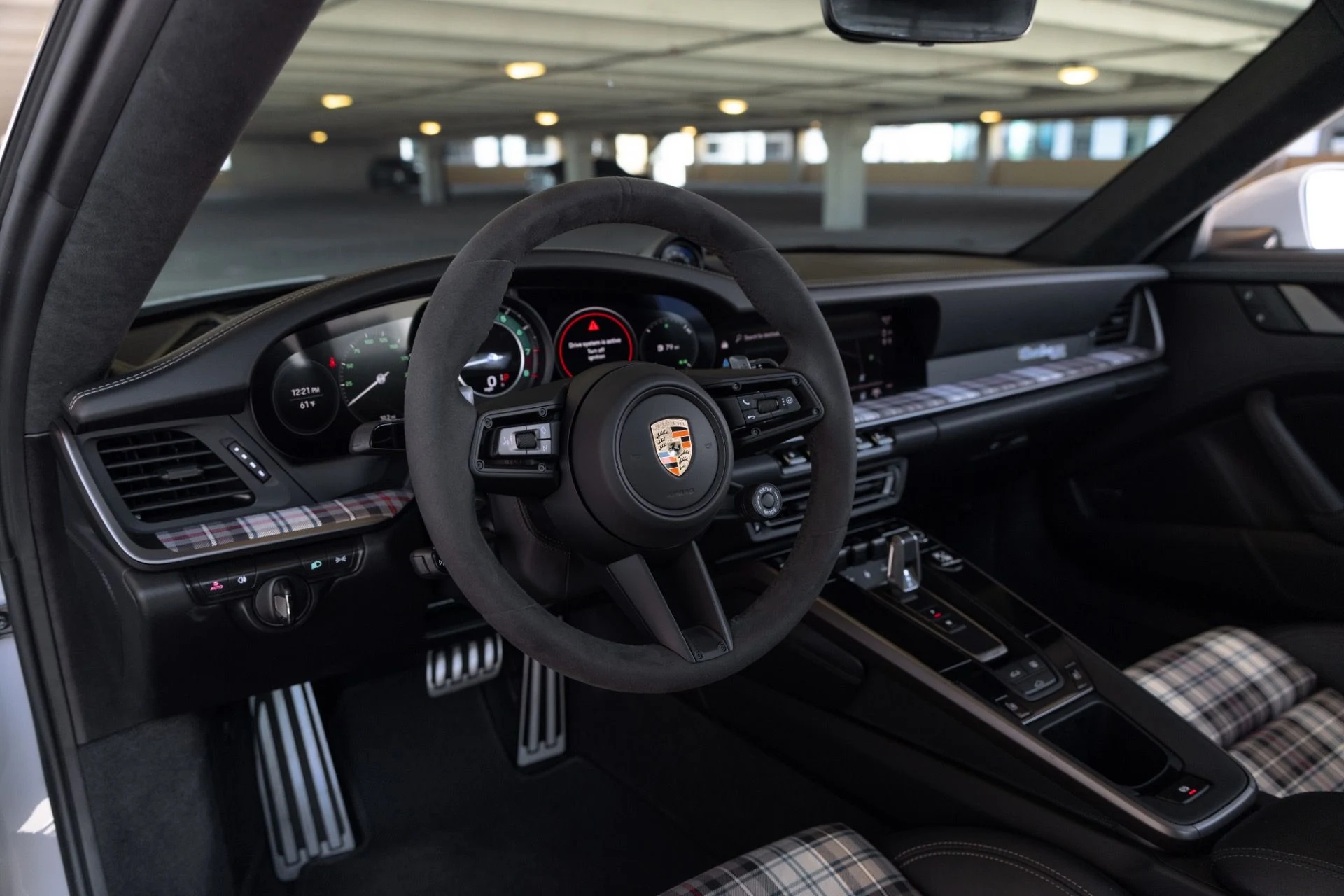 mph036_332405003_Used_2025_Porsche_911_Turbo_50_Years_1778106989_e17d0cf38a