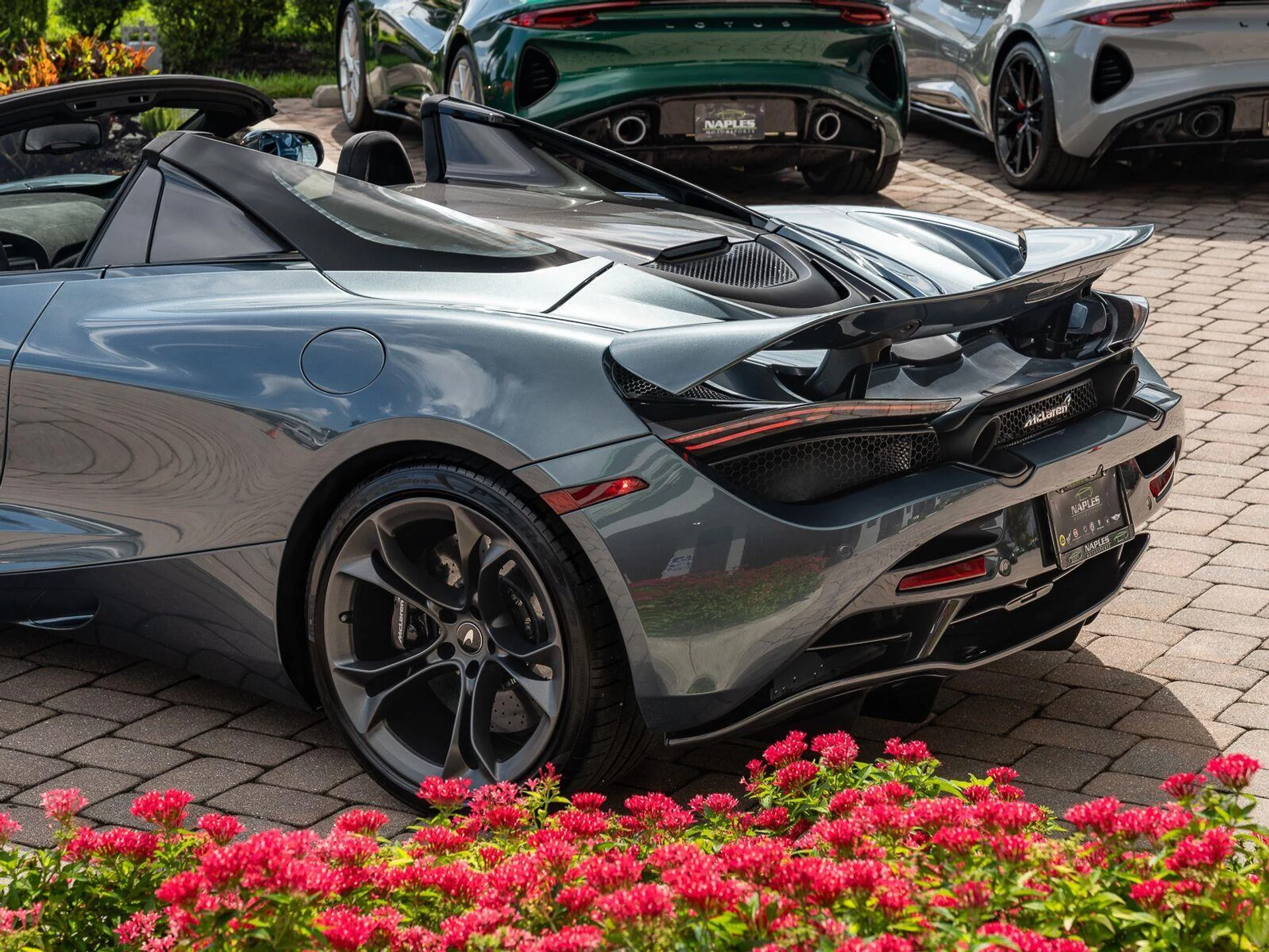 mph036_3331761904_Used_2020_Mc_Laren_720_S_Spider_1787936643_ac8888c11a