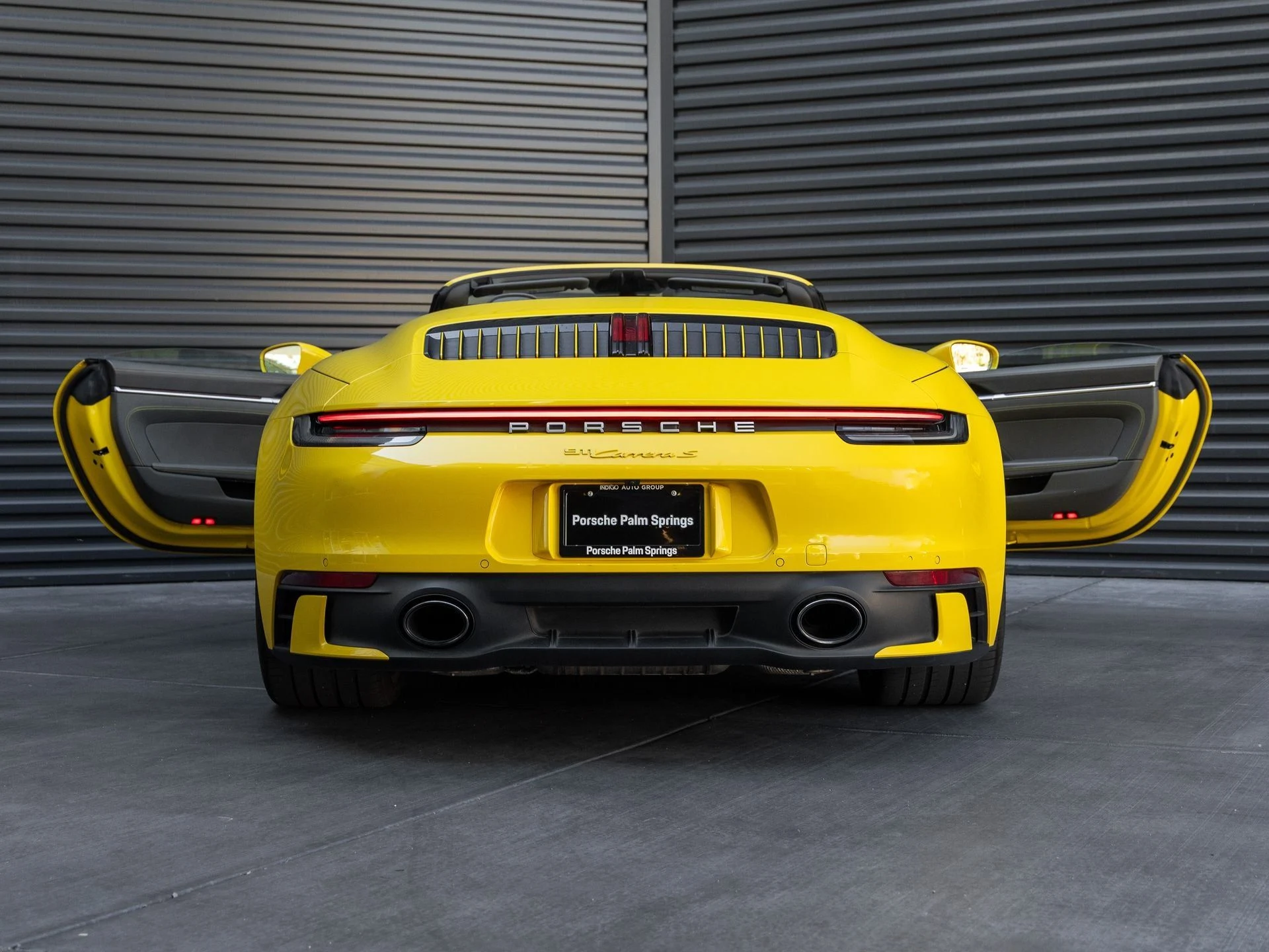 mph036_3340453582_37_add15ace08