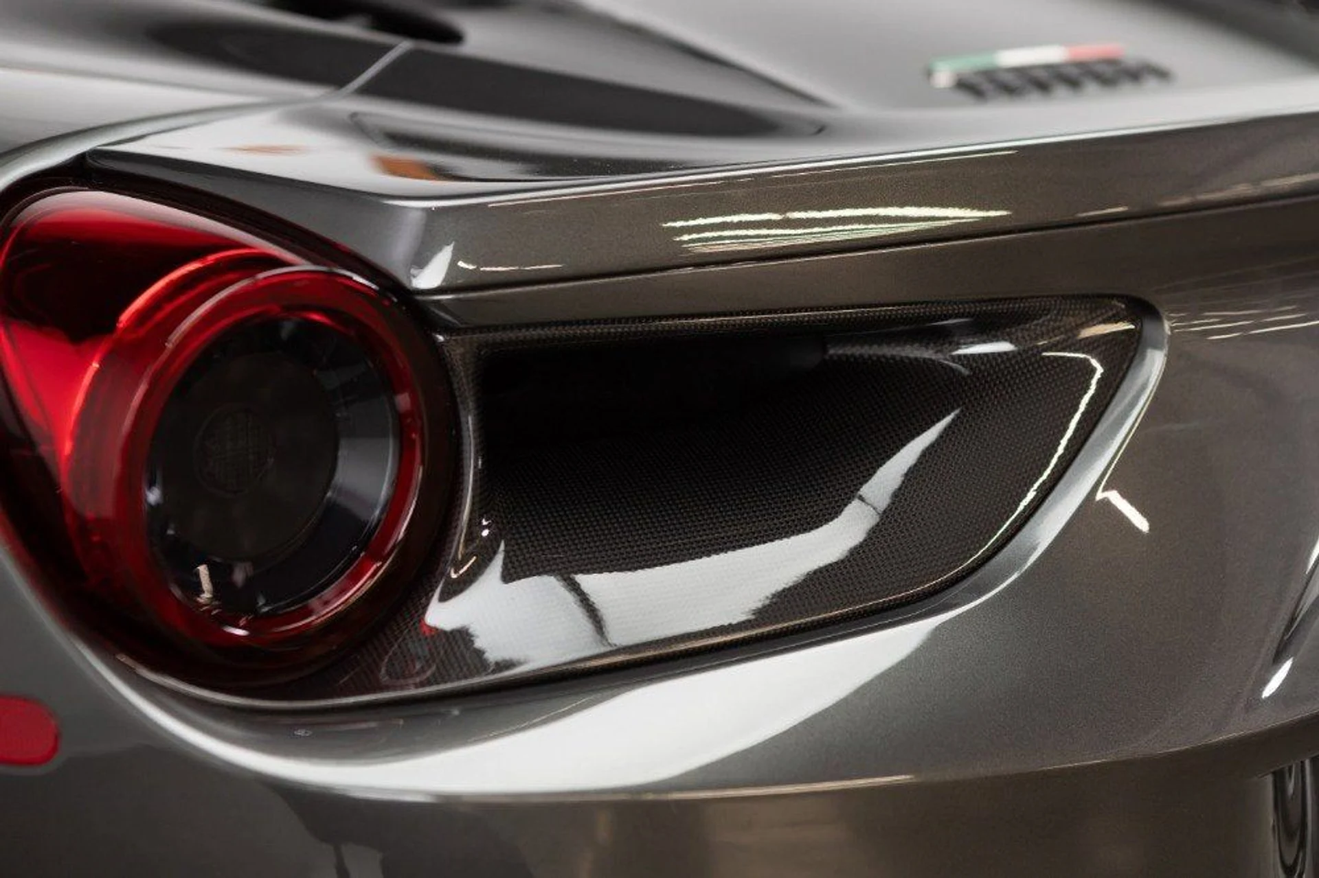 mph036_3343458846_6642608a92964bfcb41ff4b751e32cf5_305c087d63