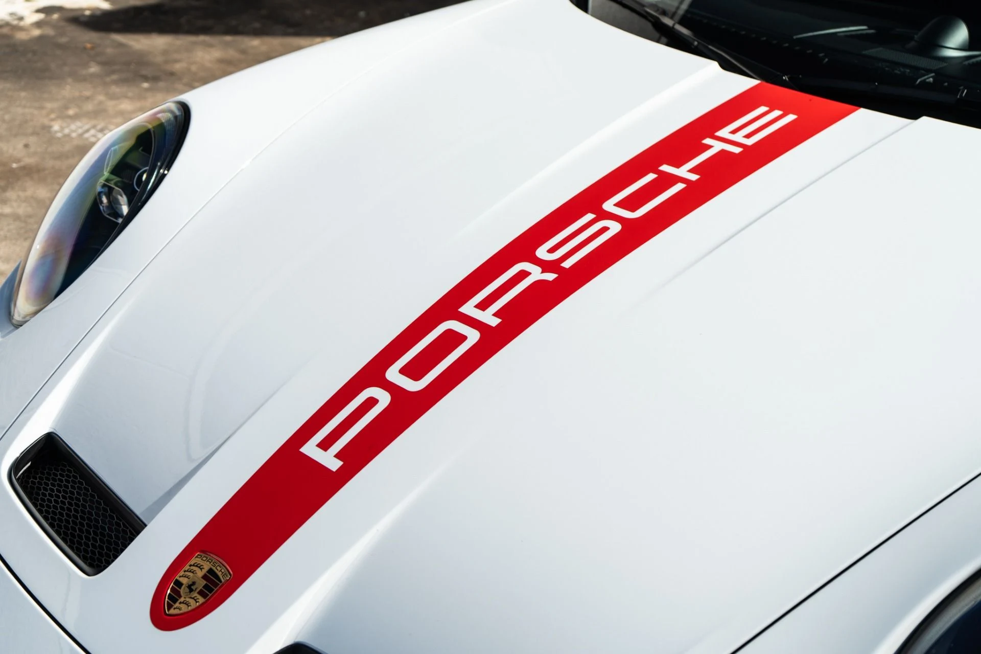 mph036_3366326015_Used_2022_Porsche_911_GT_3_1792707186_243d3ea523