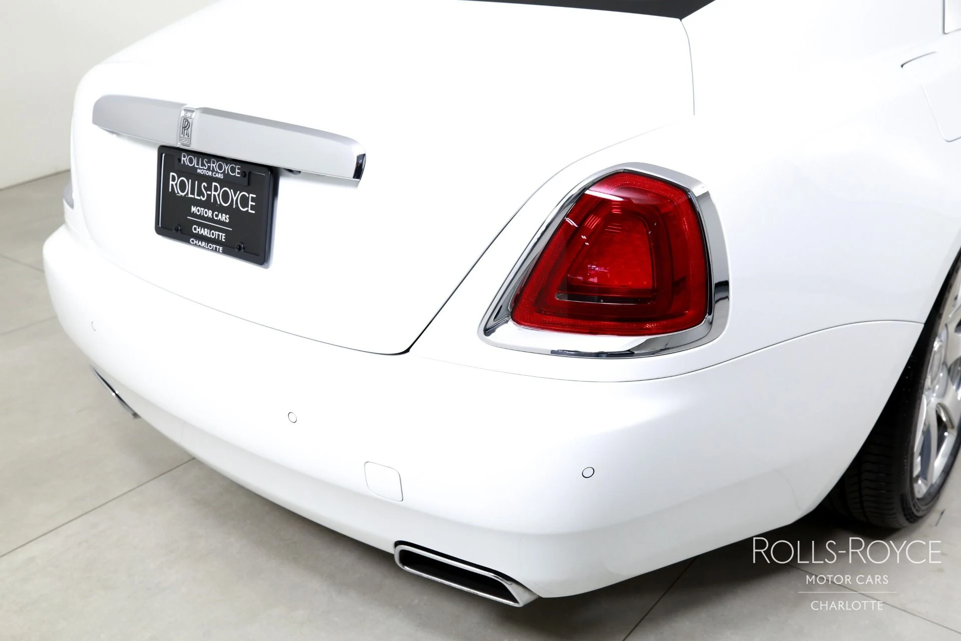 mph036_3372623301_Used_2014_Rolls_Royce_Wraith_1778858283_d4dca5a798